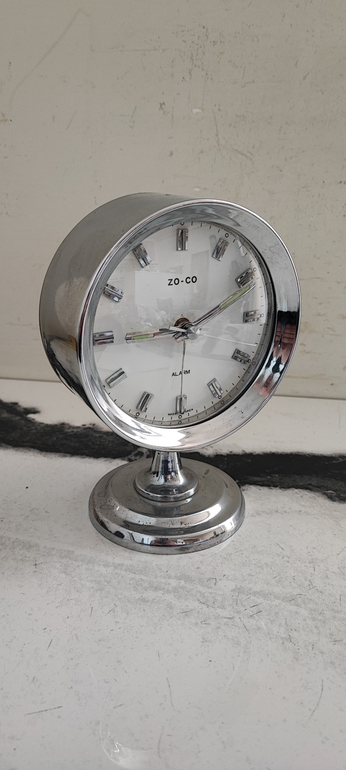 ساعت رومیزی سایز بزرگ ساخت کره