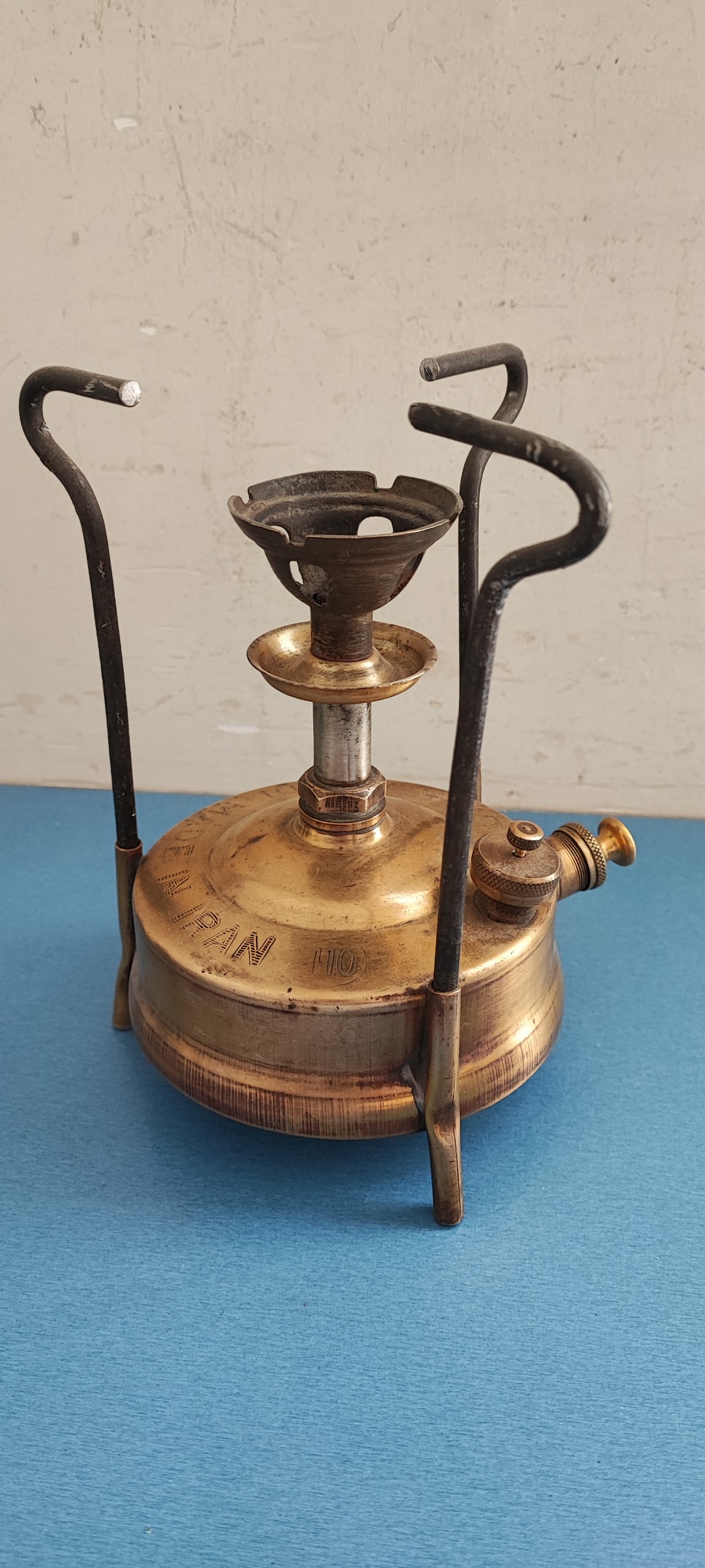 پریموس برنجی سایز کوچک و قدیمی ساخت ایران