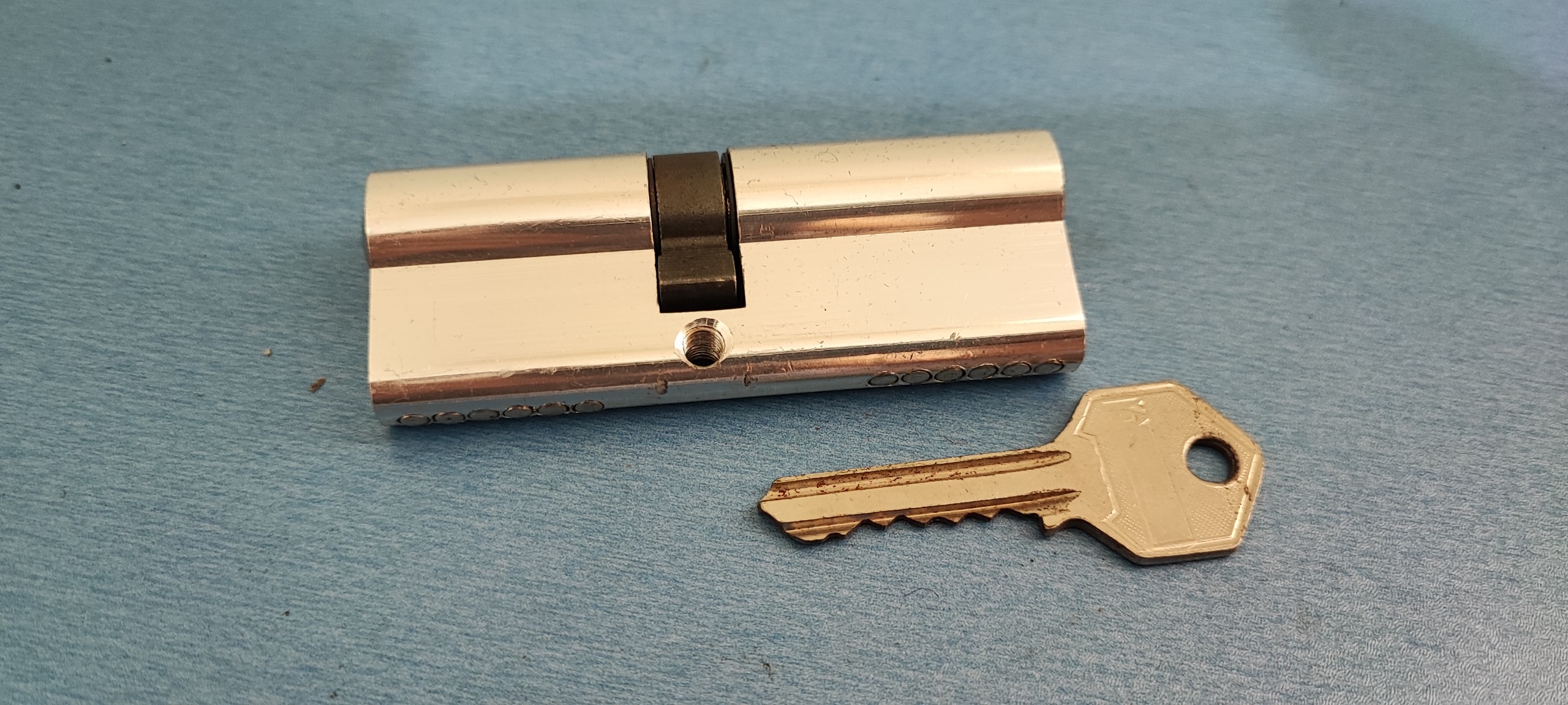 قفل مغزی ضدسرقت