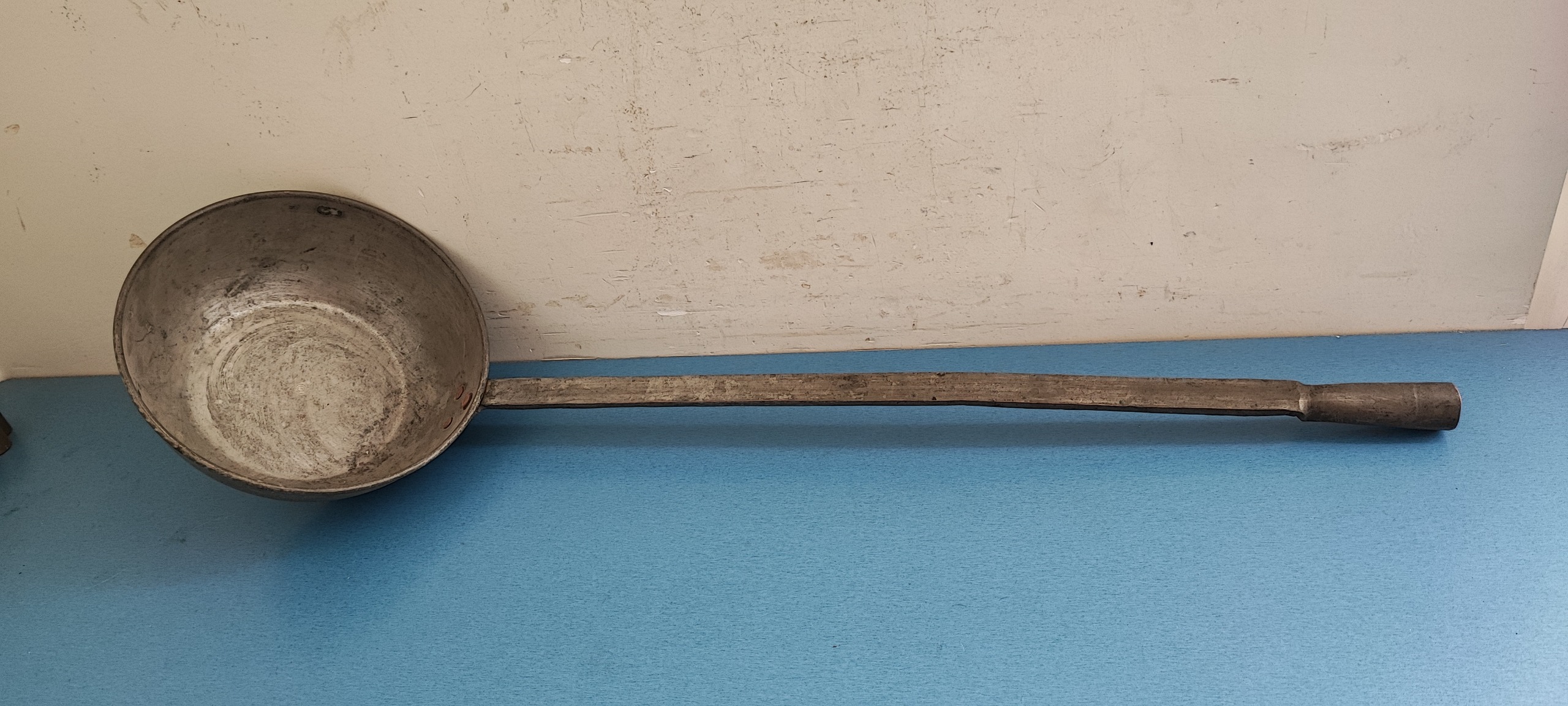 ملاقه مسی سایز بزرگ و قدیمی