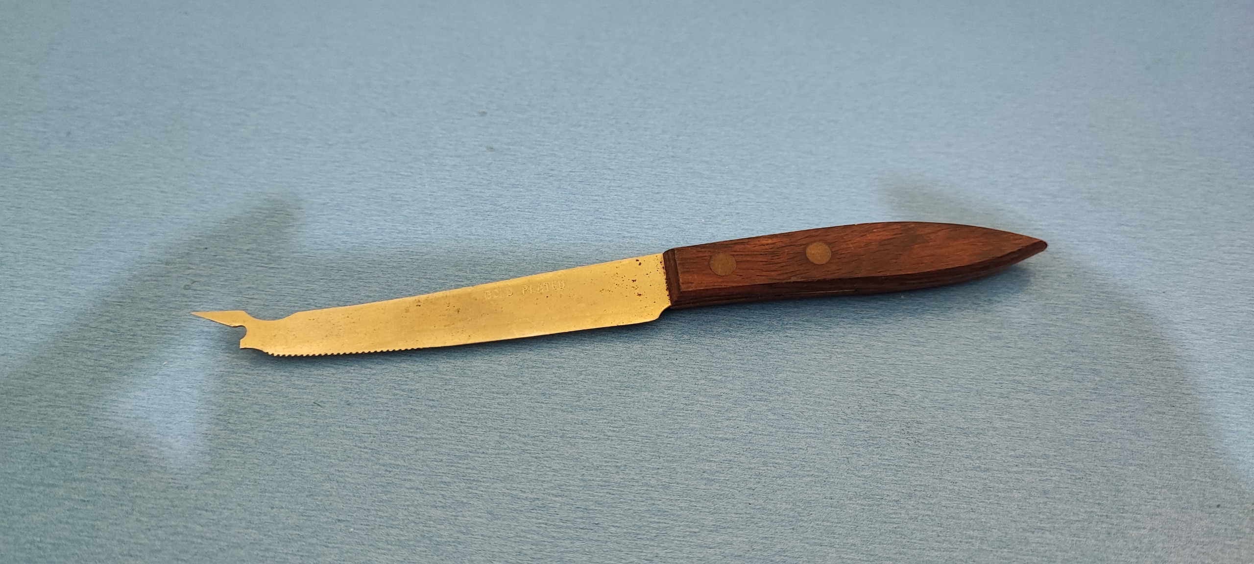 کارد یا چاقو طلایی اروپایی قدیمی