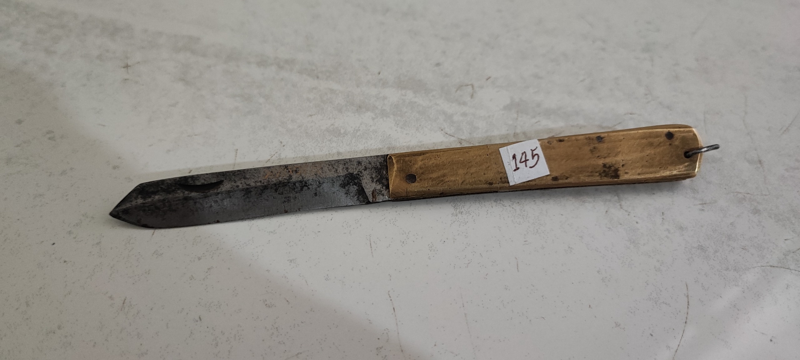 چاقوی تیغ فولادی دستساز قدیمی (145)