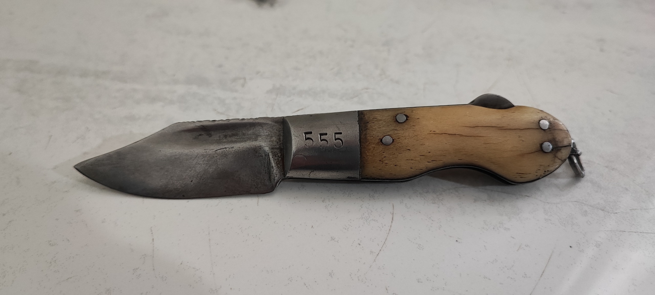 چاقوی طرح بابا قدیمی و نفیس از استاد ابراهیم بارق