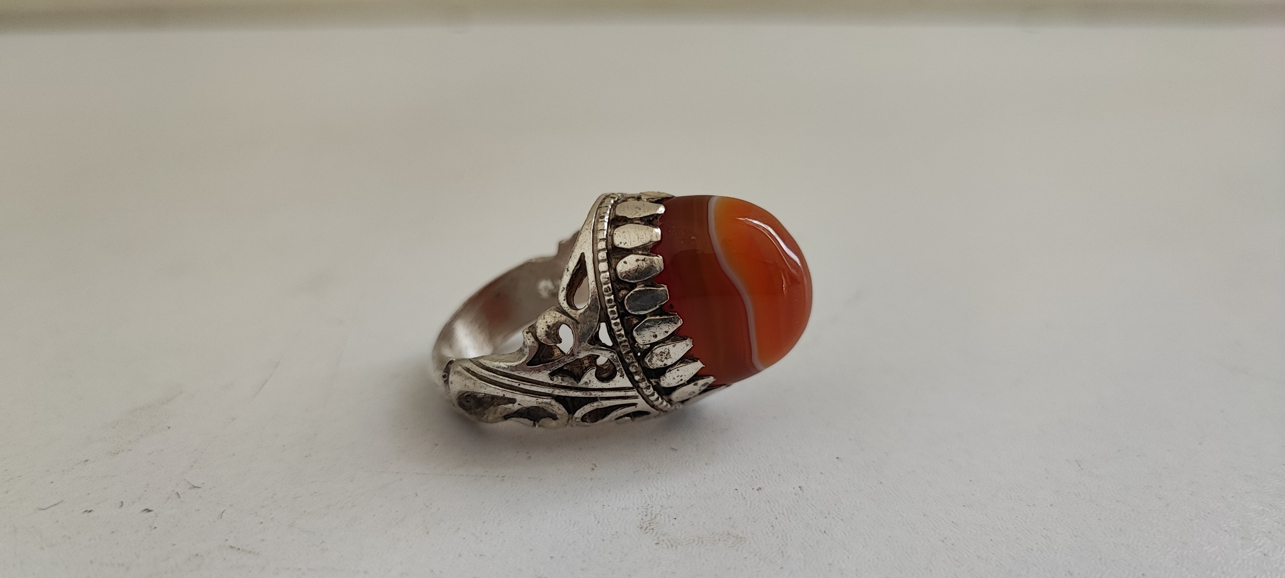 انگشتر عقیق سه پوست