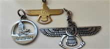 سه