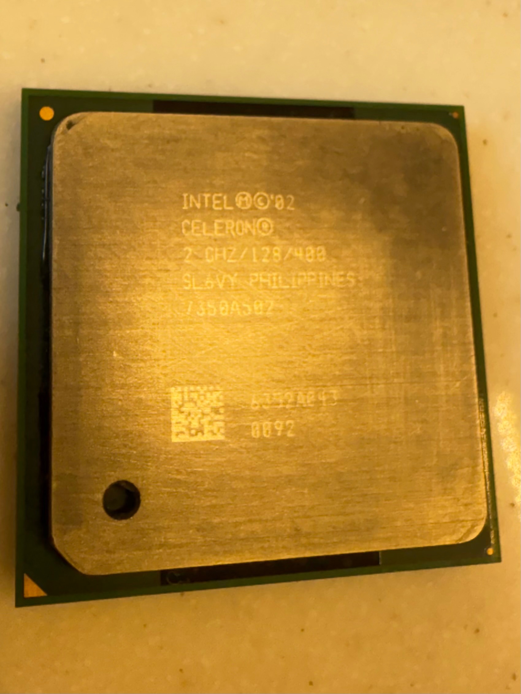 CPU Intel Celeron 2Ghz