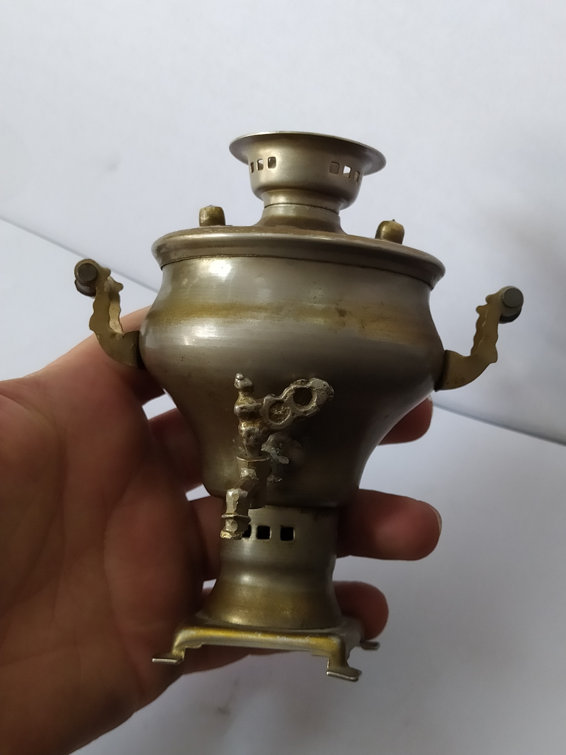 سماور فسقلی ذغالی روسی قدیمی آنتیک خاص کمیاب
