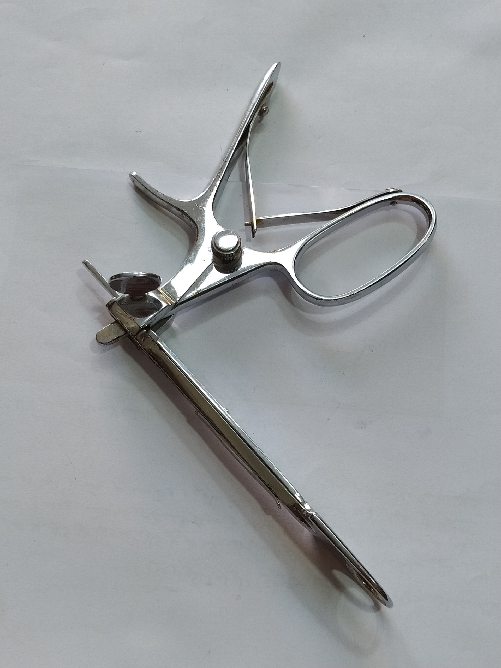 ابزار پزشکی قدیمی خاص