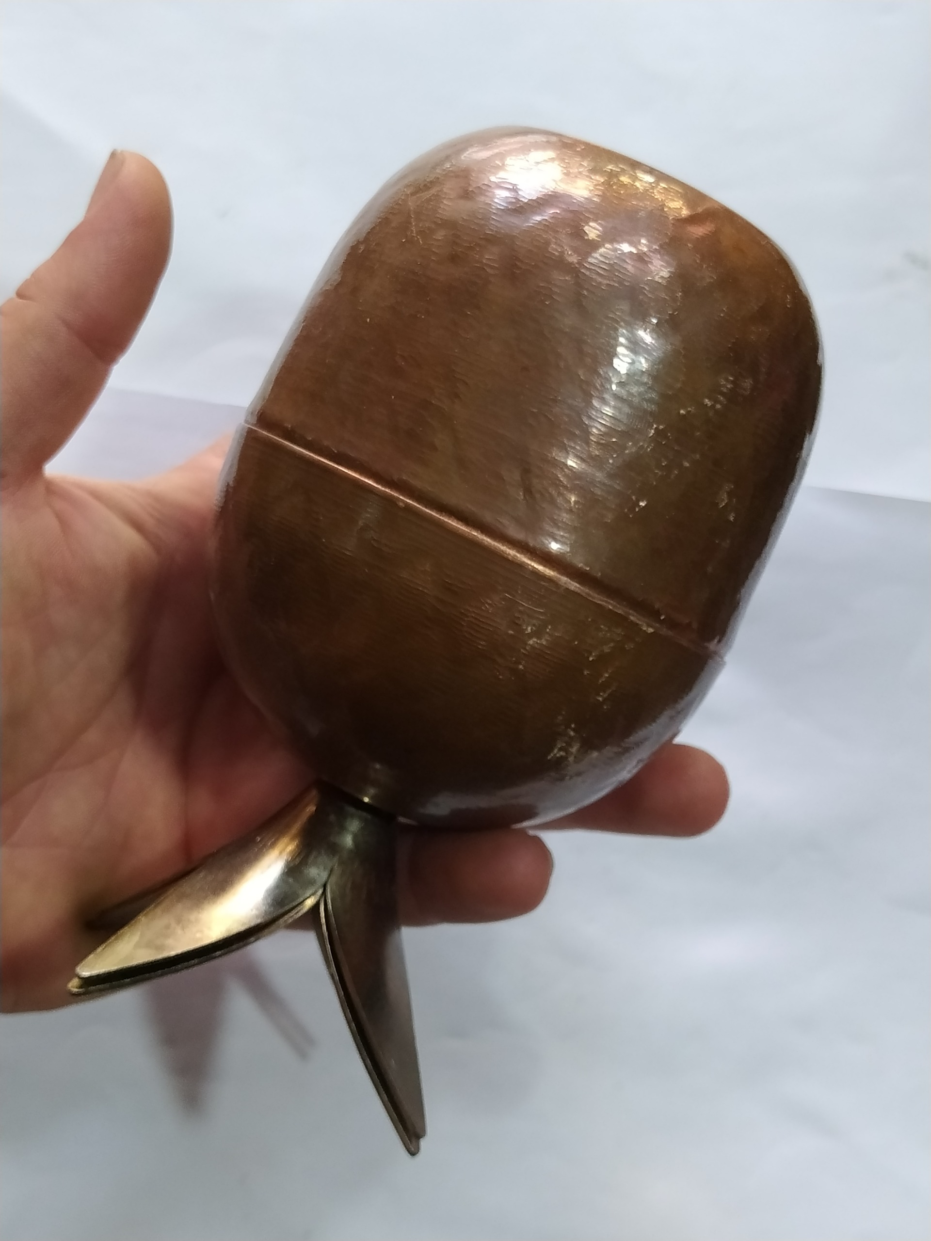 قندان شکلات خوری مسی مدل اناناسی زیبا