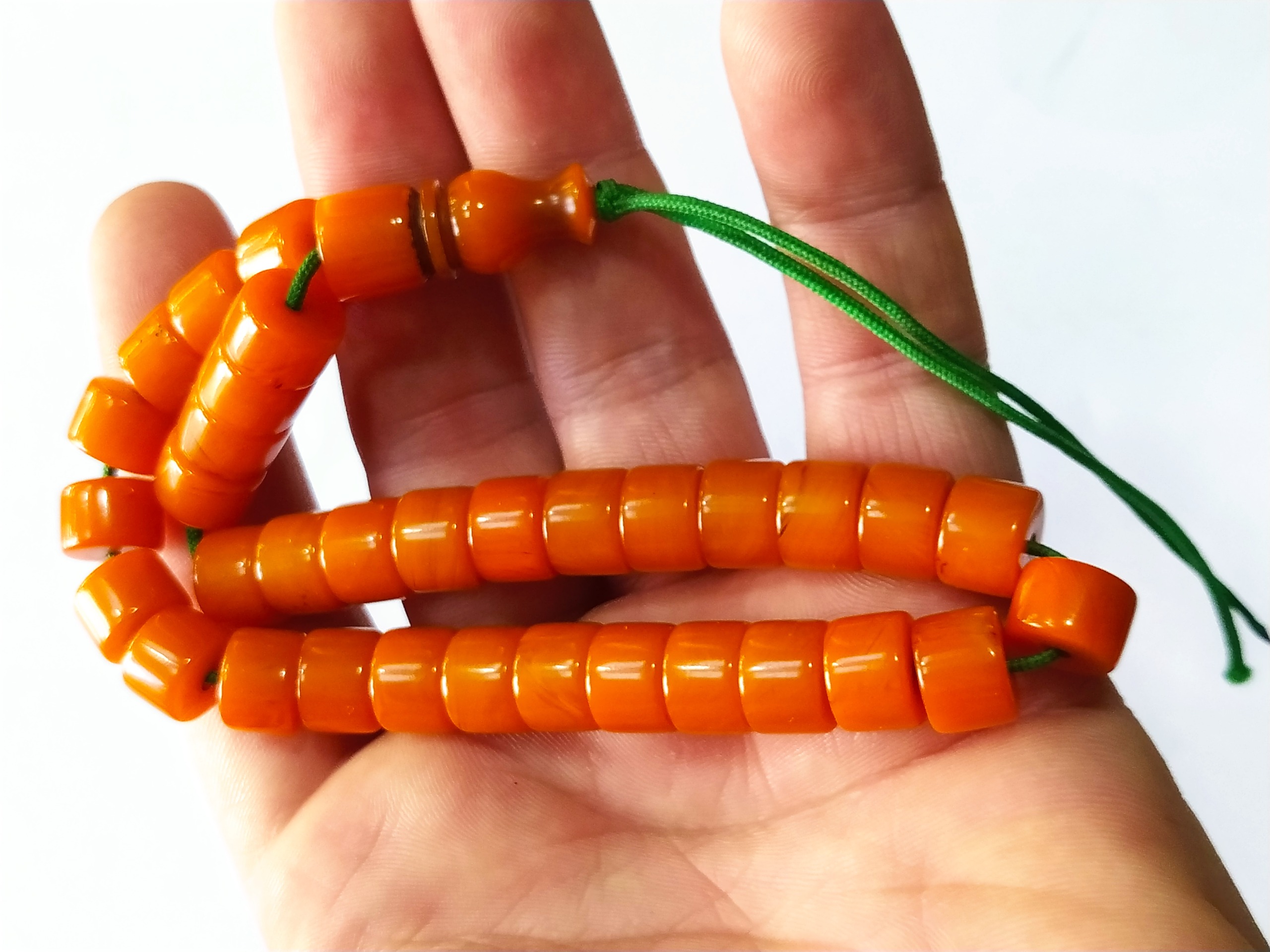 تسبیح تراش چرتکه ای کهربا رگه دار