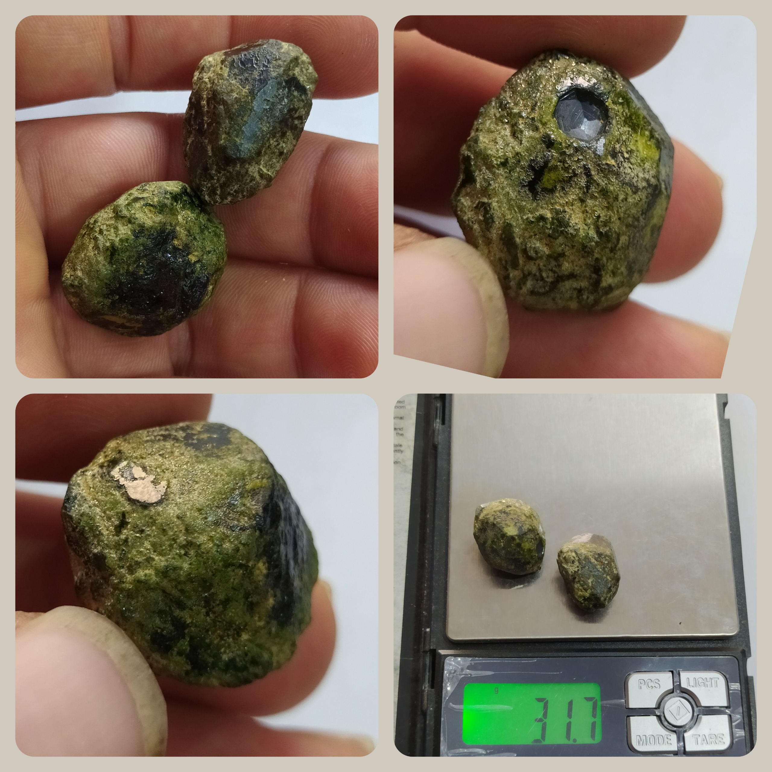 دو عدد سنگ معدنی گارنت سبز درشت اصیل جواهری