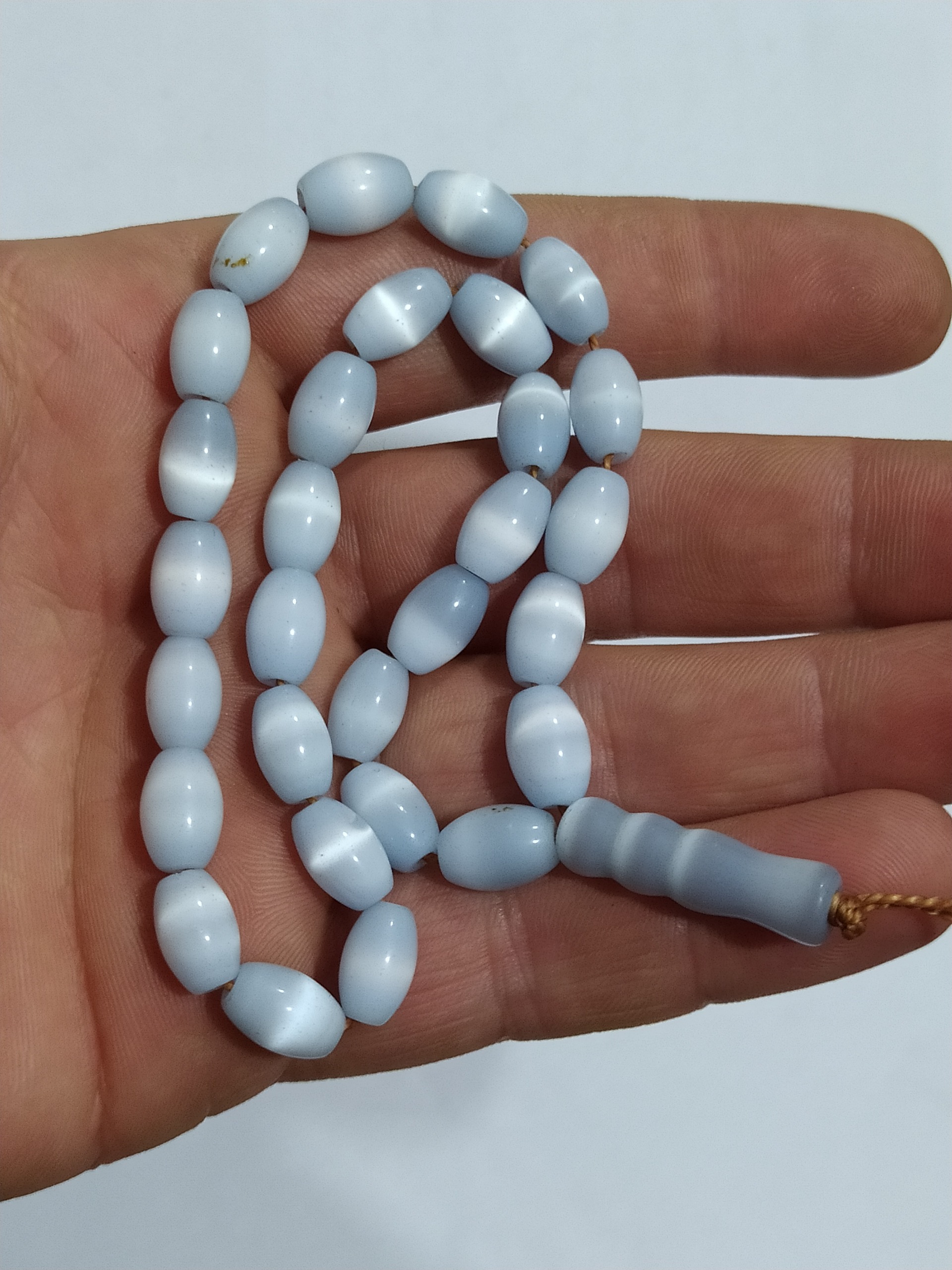 تسبیح قدیمی سنگ عین الحور اصل