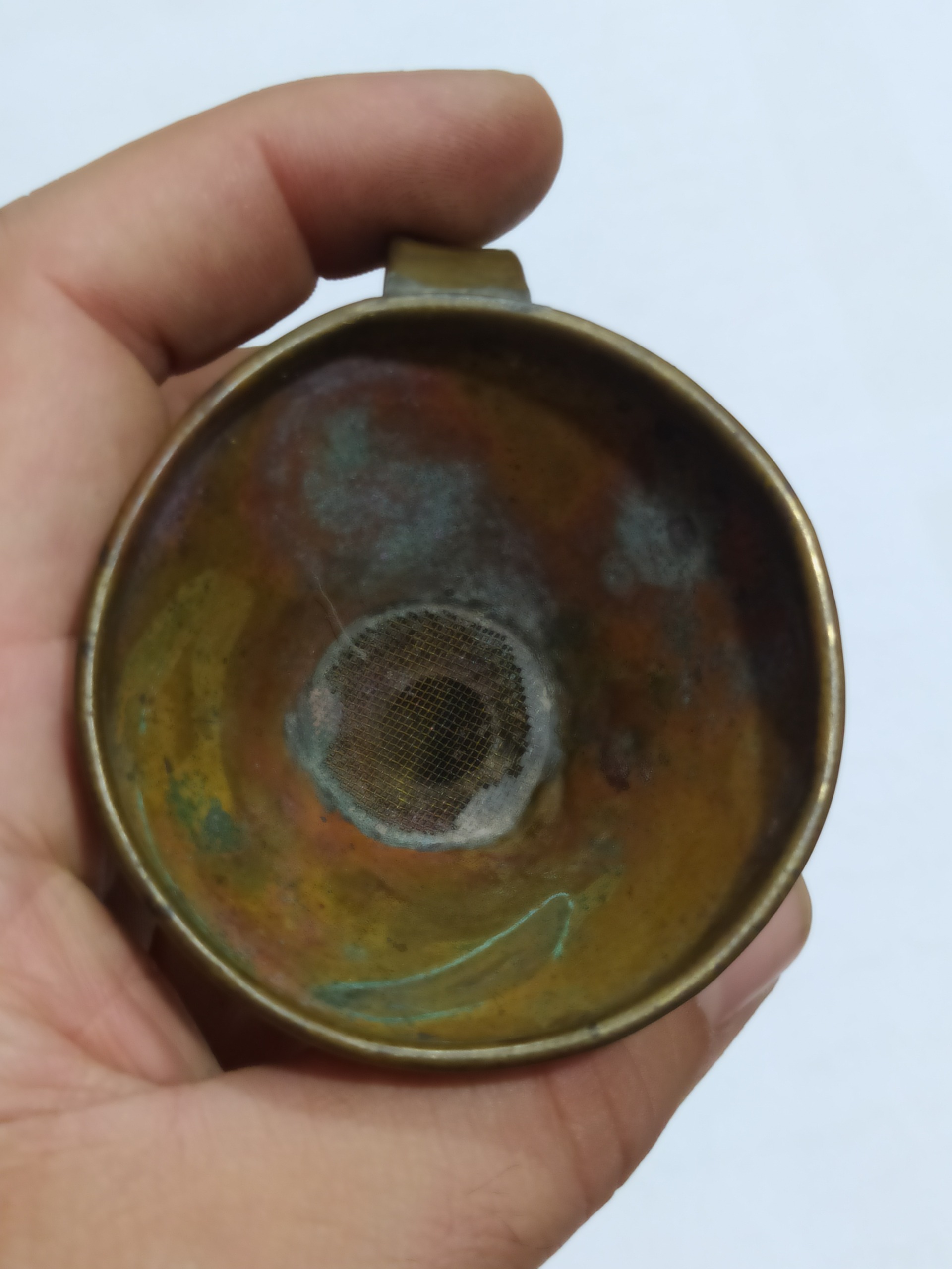 قیف قدیمی برنجی مخصوص چراغ توری کمیاب کلکسیونی