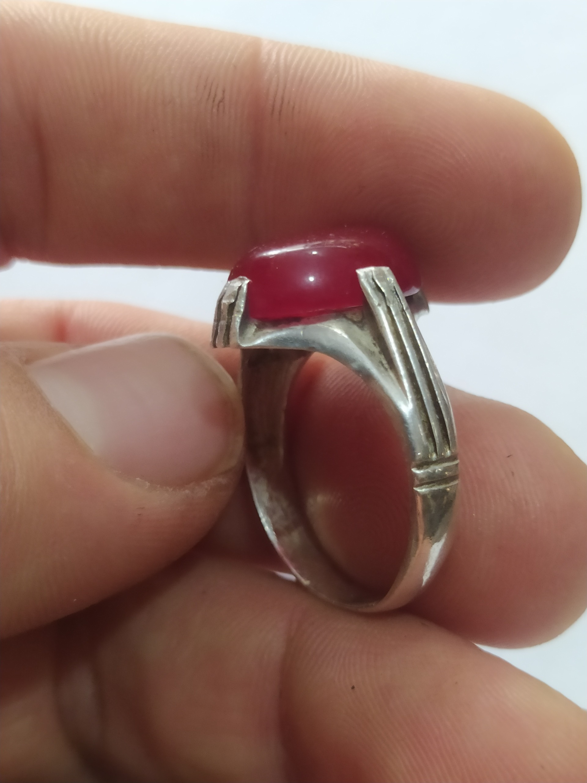 انگشتر قدیمی نقره رکاب چهارچنگ سنگ یاقوت