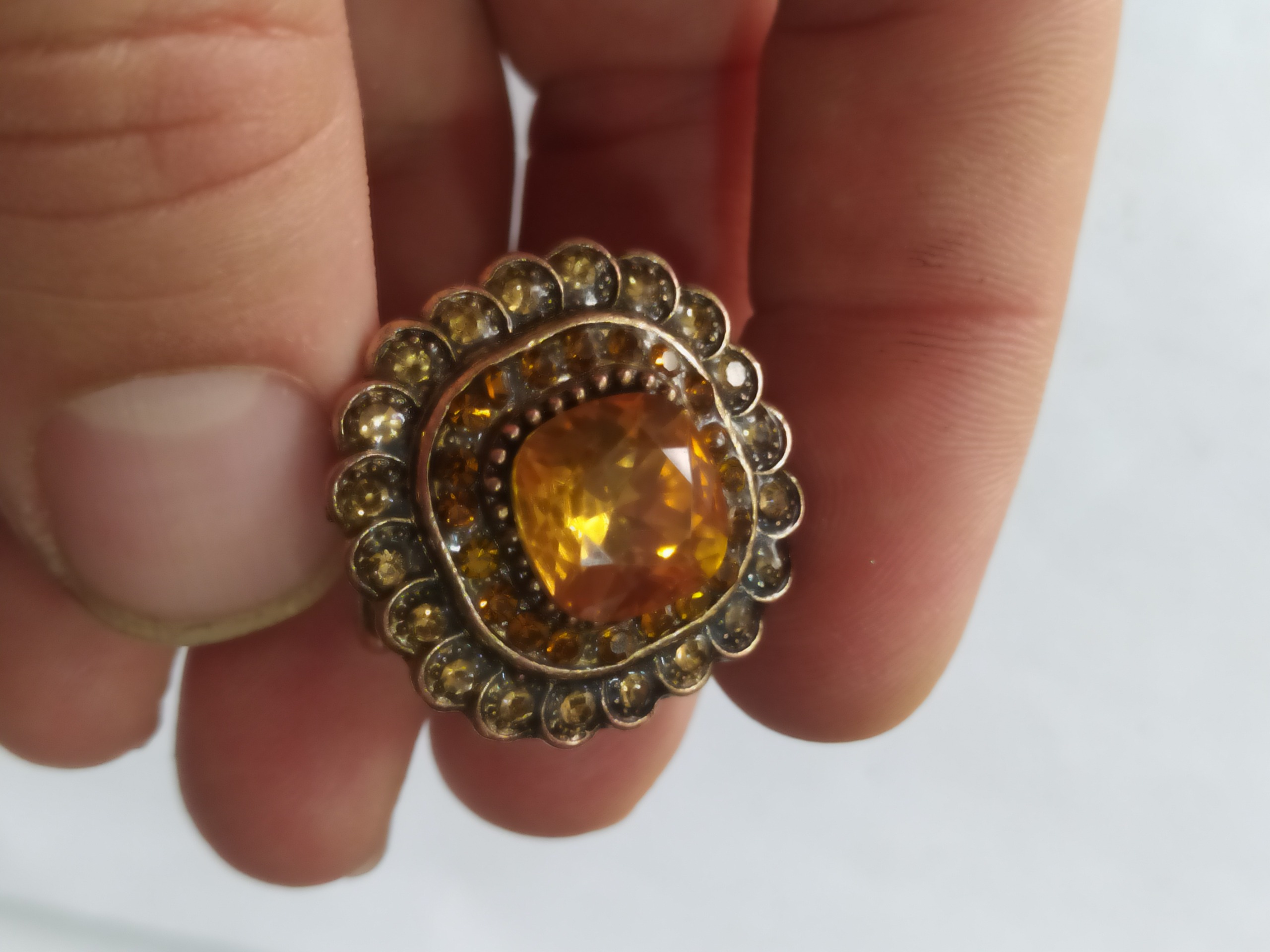 انگشتر مخصوص شال روسری زیبا