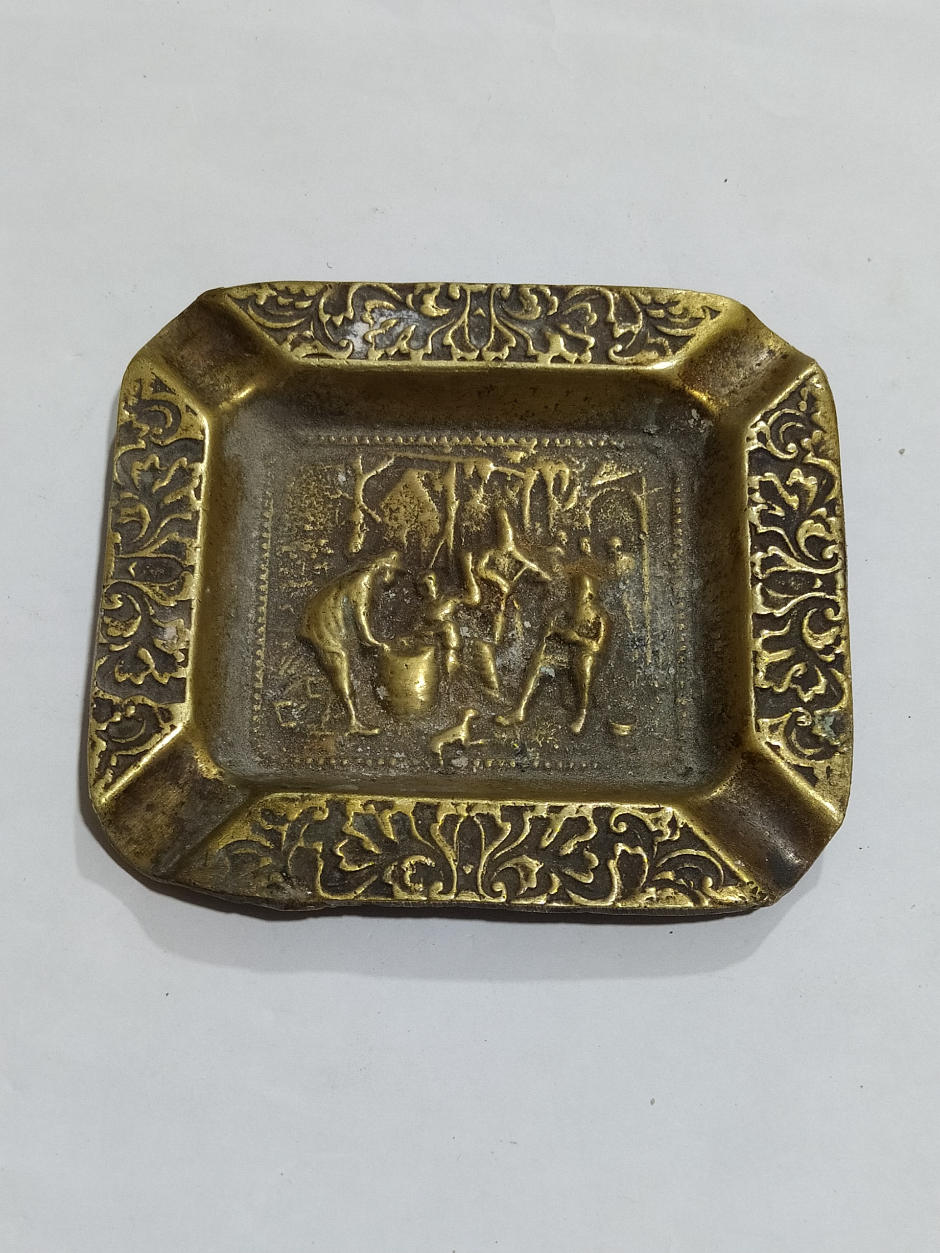 زیر سیگاری قدیمی برنجی اروپایی قدمت پهلوی