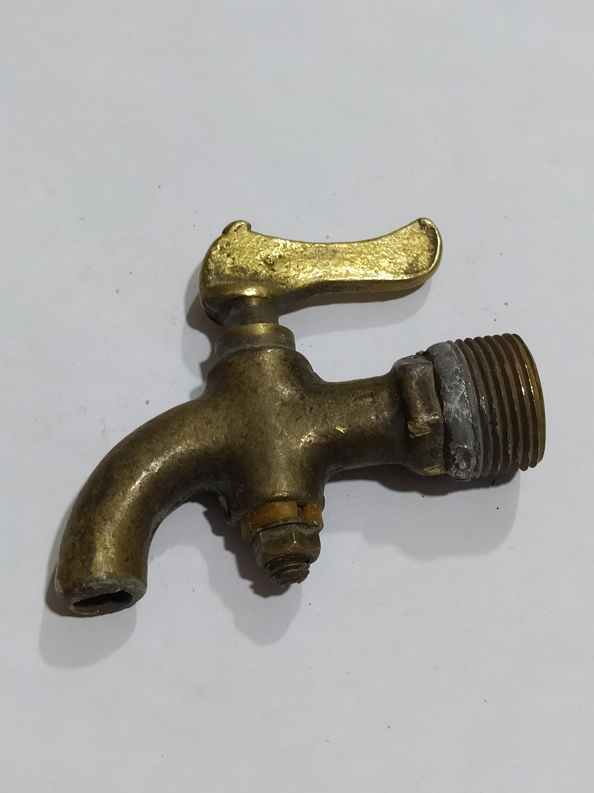 شیر آب قدیمی تمام برنجی قدمت پهلوی