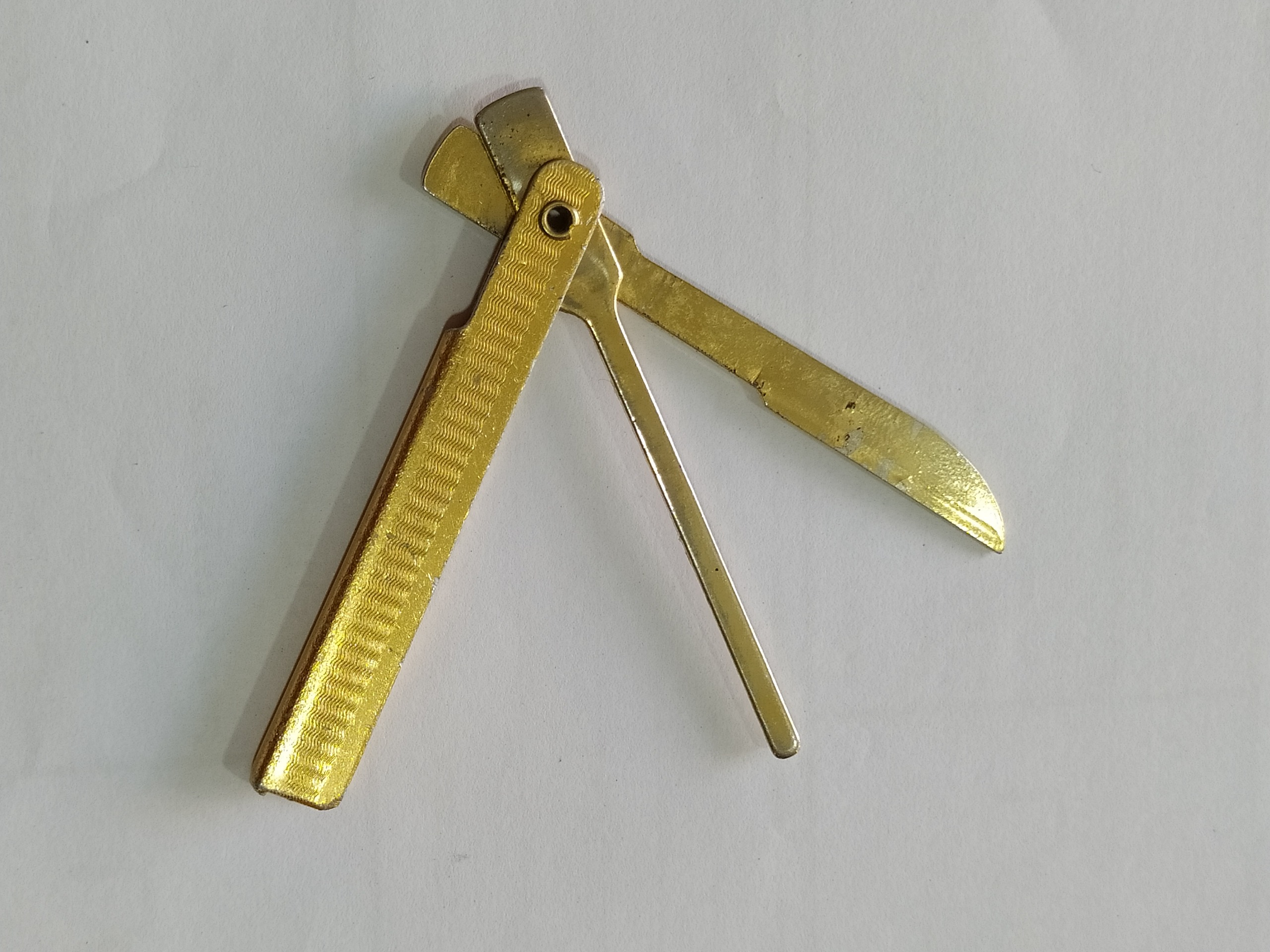 ابزار چند کاره مخصوص پیپ  (چاقو کارد مخصوص)