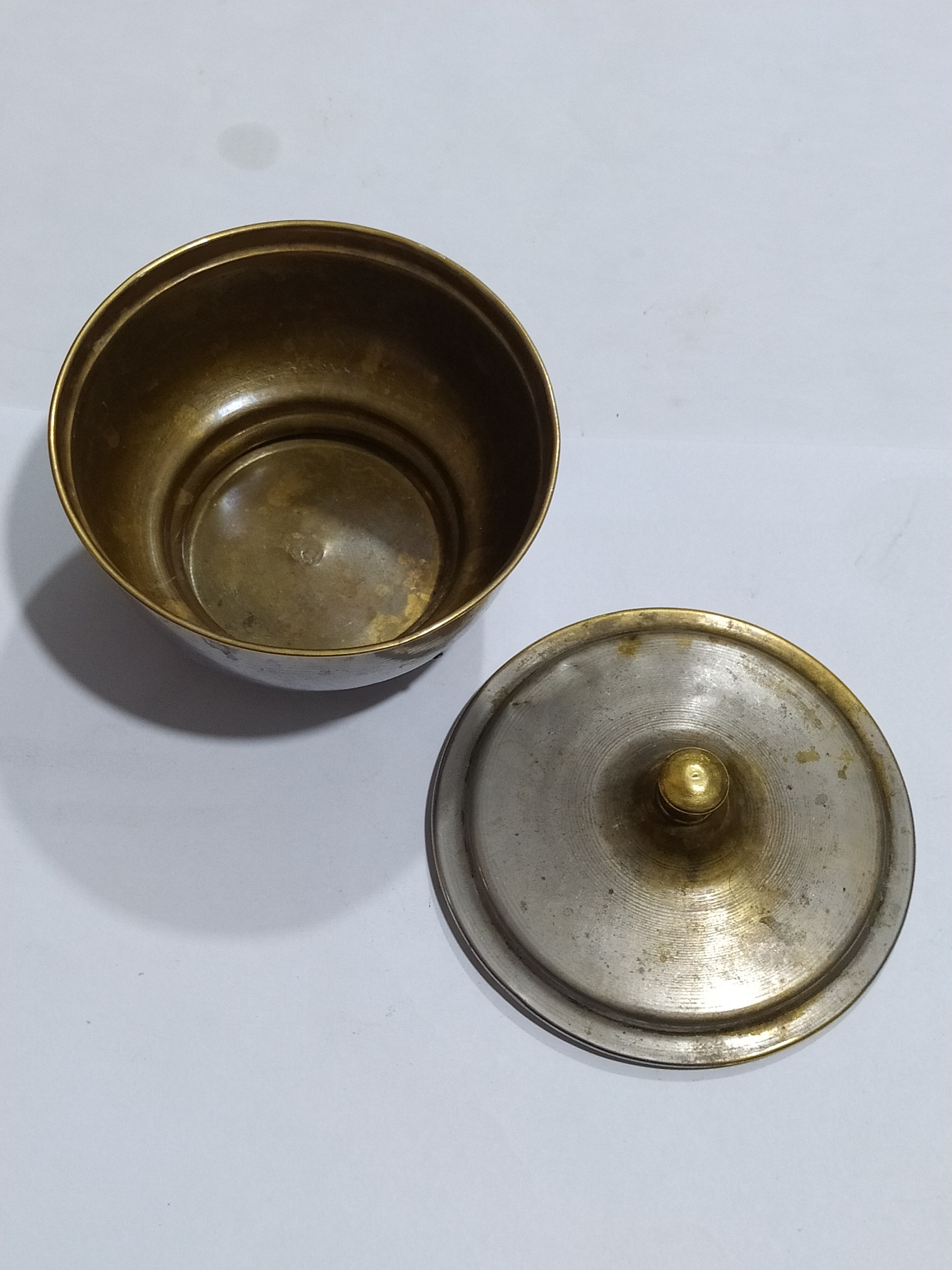 قندان قدیمی برنجی مهردار قدمت پهلوی