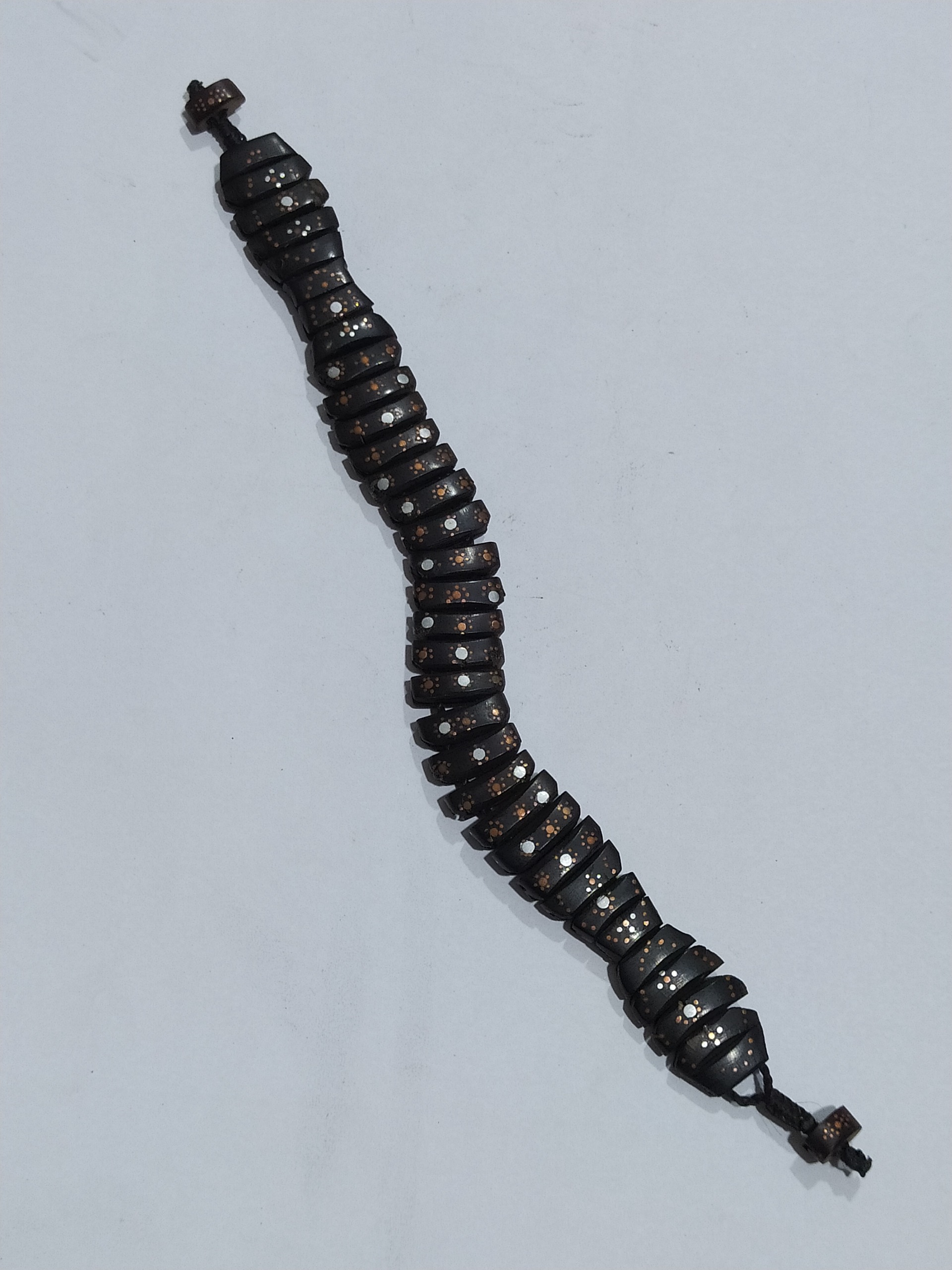 تسبیح ماری هسته خرما دوطرف میخکوب هنر دست