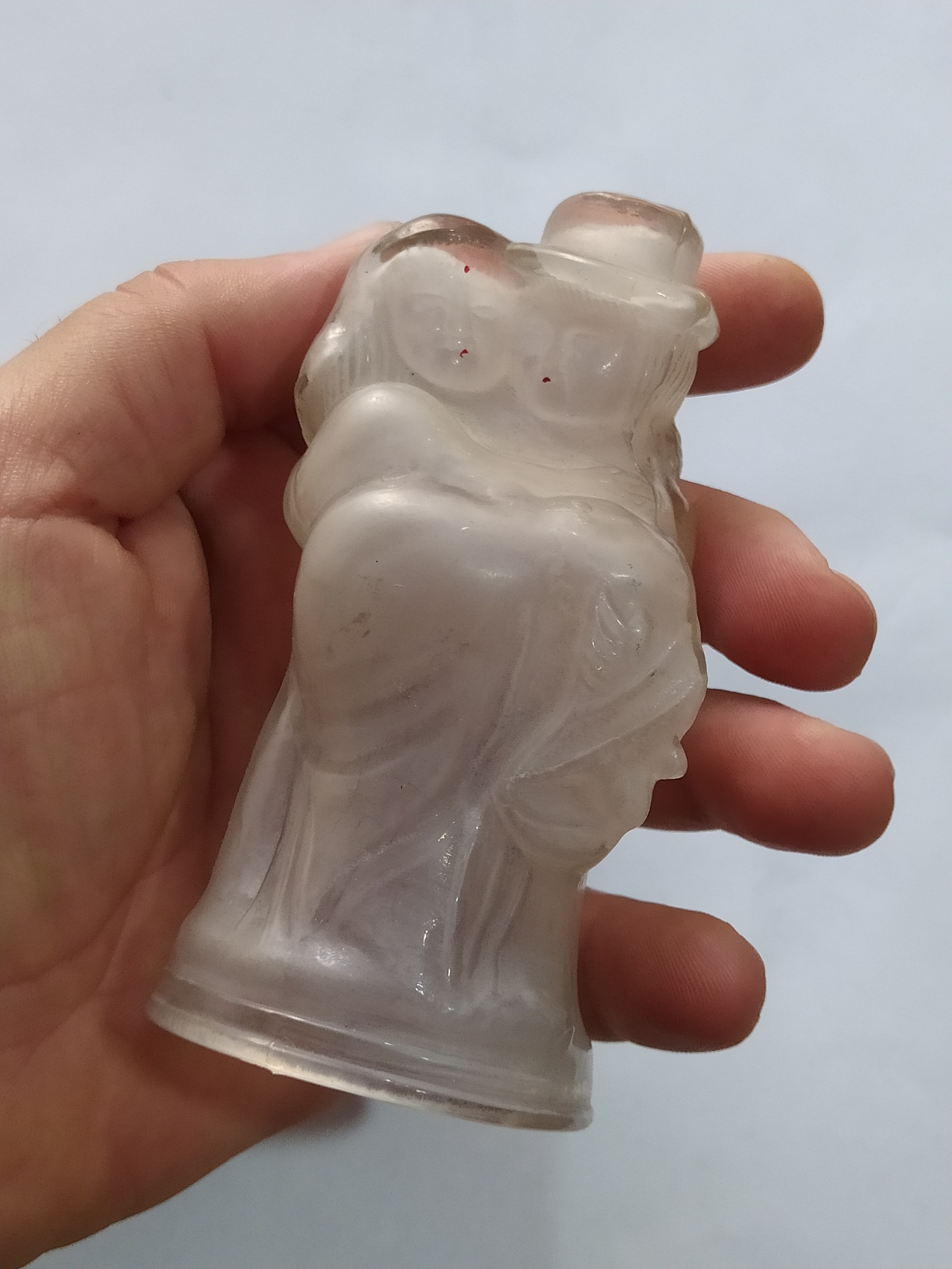 مجسمه قدیمی شیشه ای عروس داماد