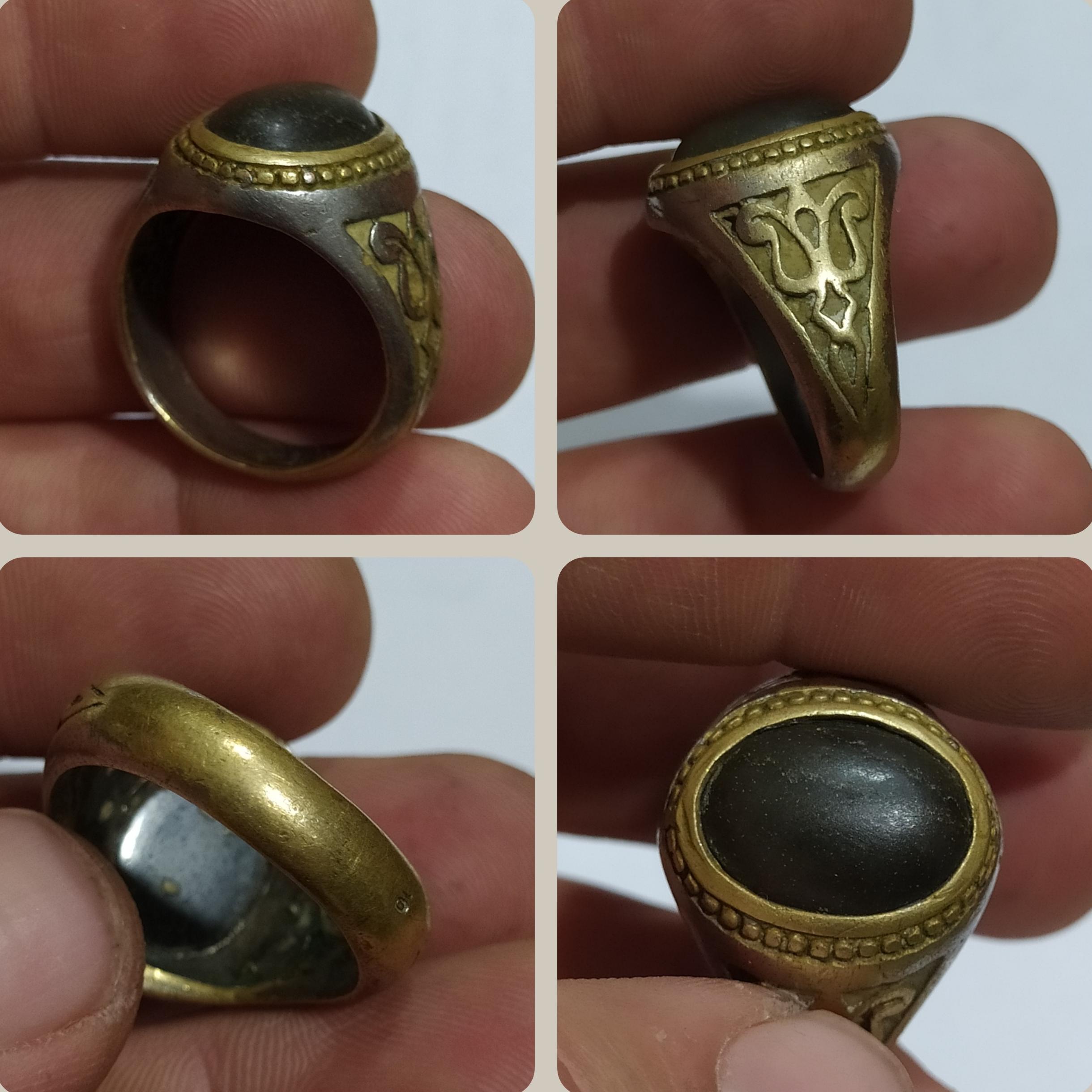 انگشتر قدیمی برنجی یشم خوشدست