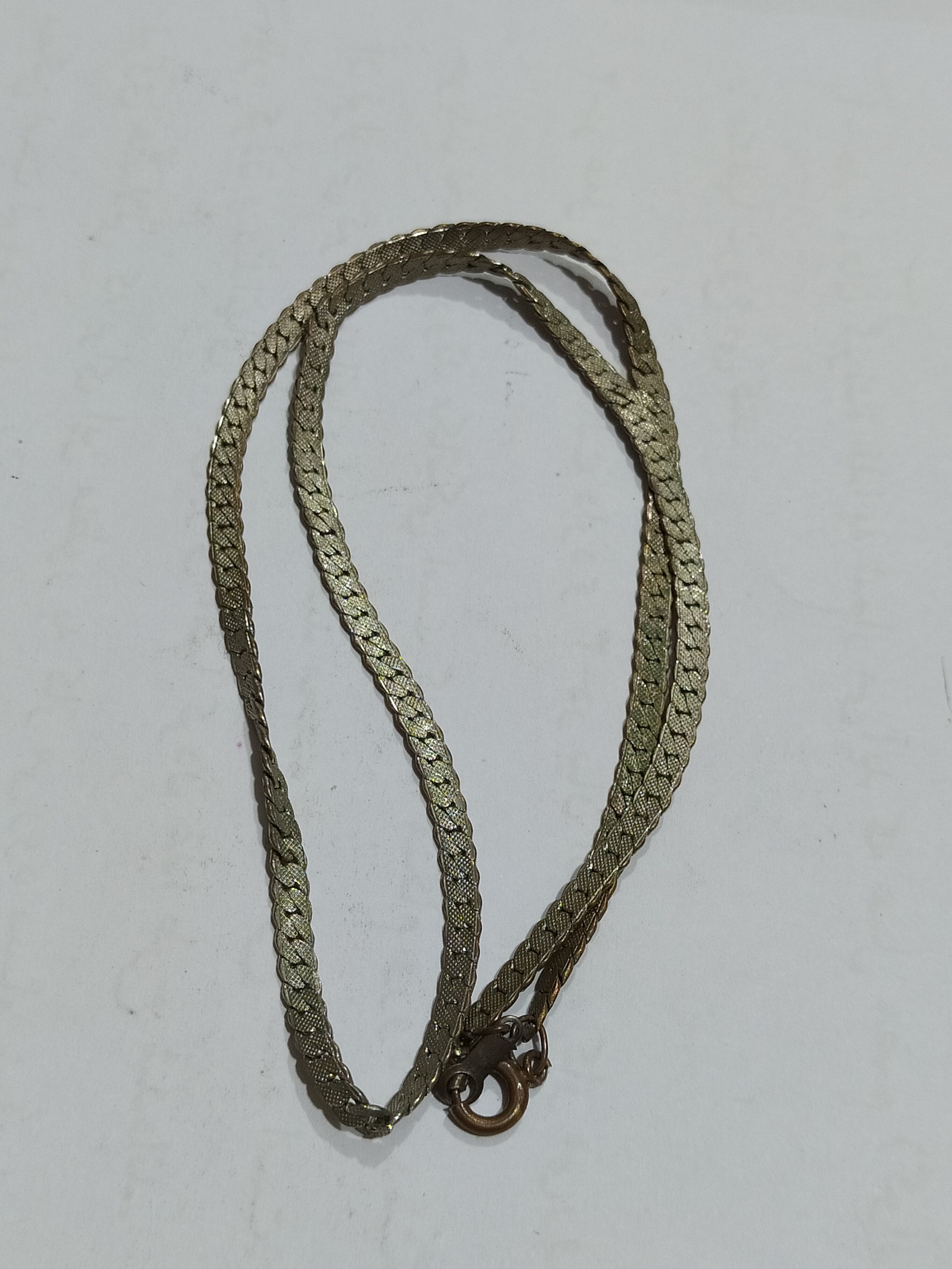 زنجیر قدیمی گردنی از جنس مس