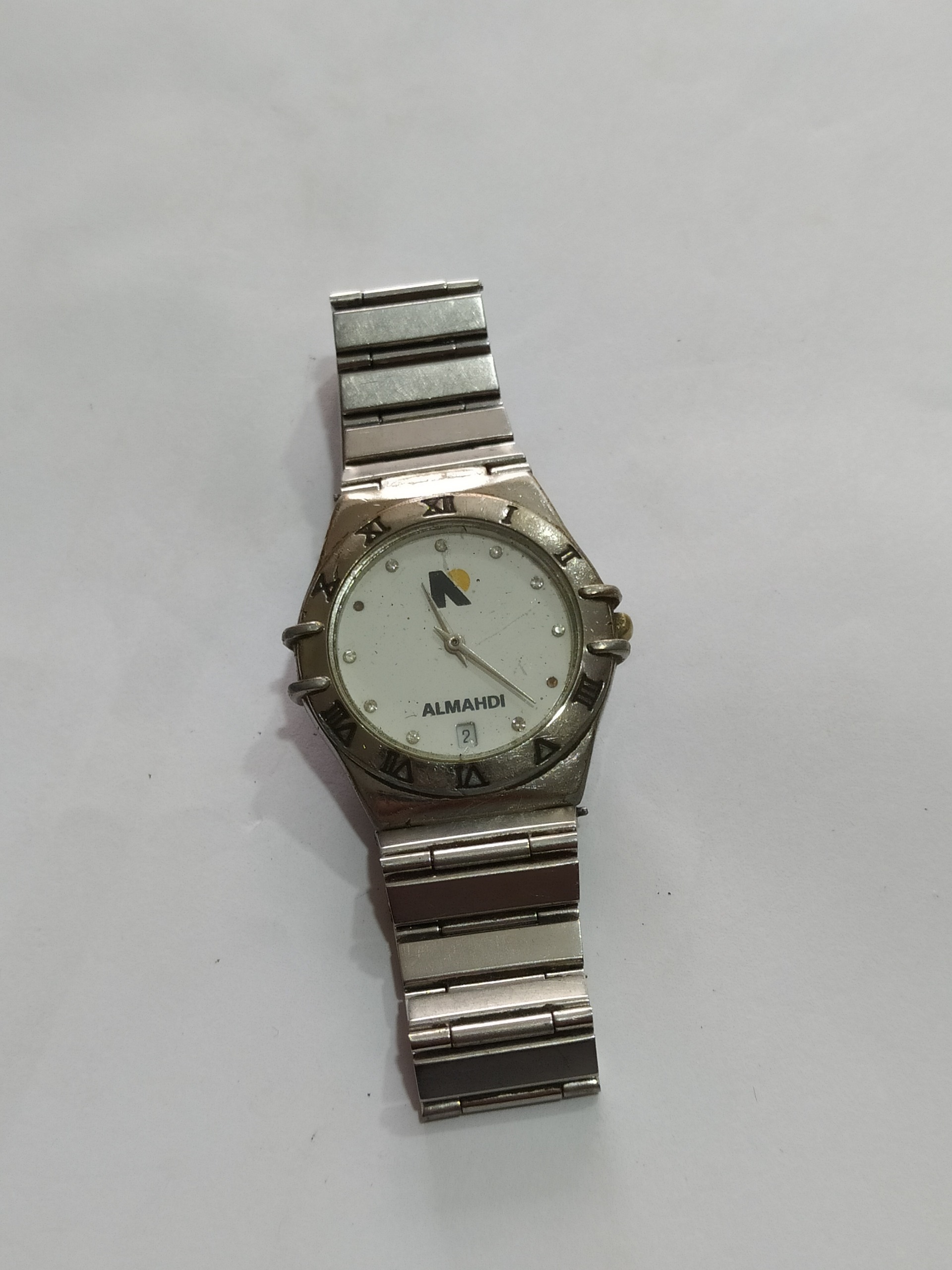 ساعت مچی قدیمی