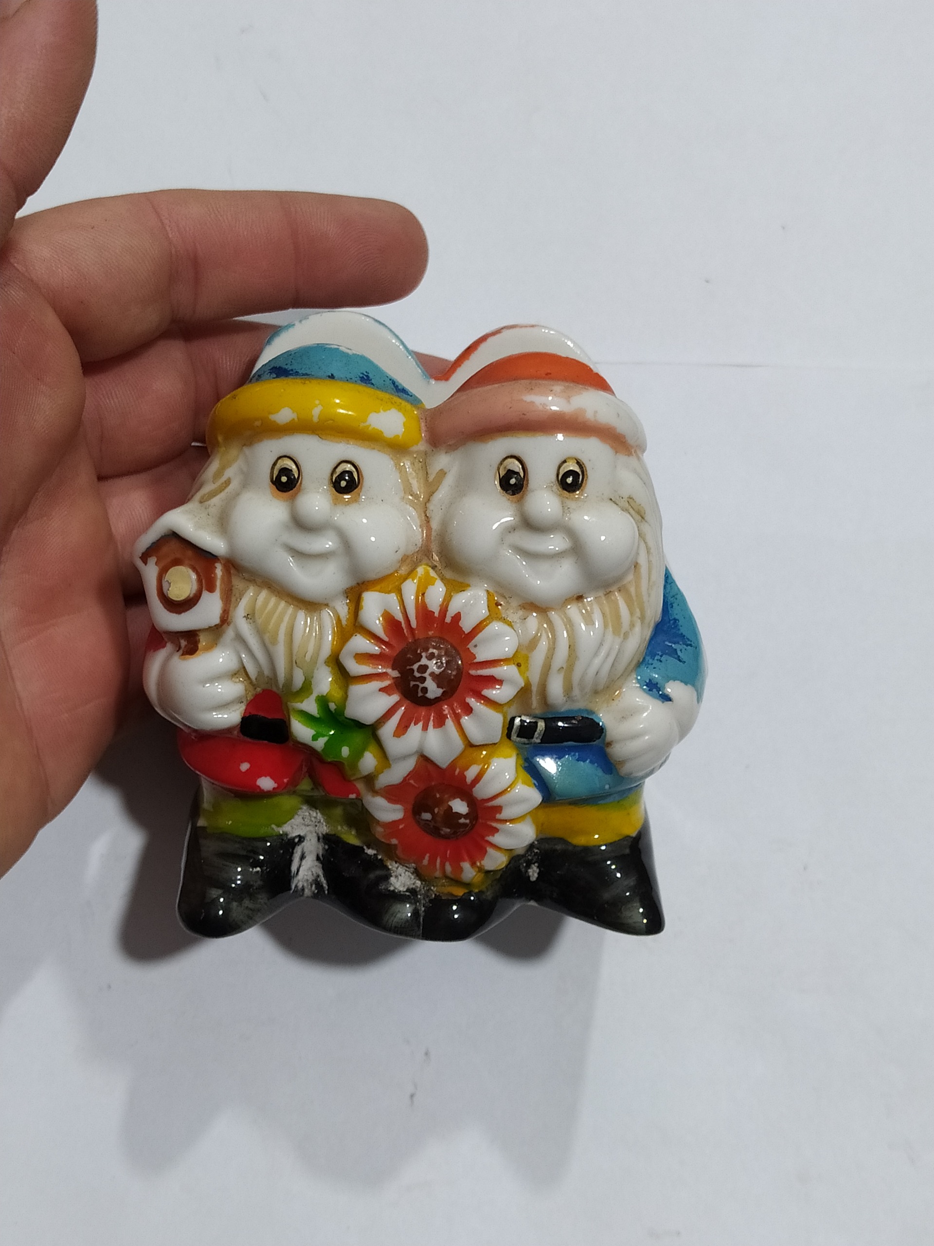 جادستمال قدیمی ادم کوتوله های دوست داشتنی