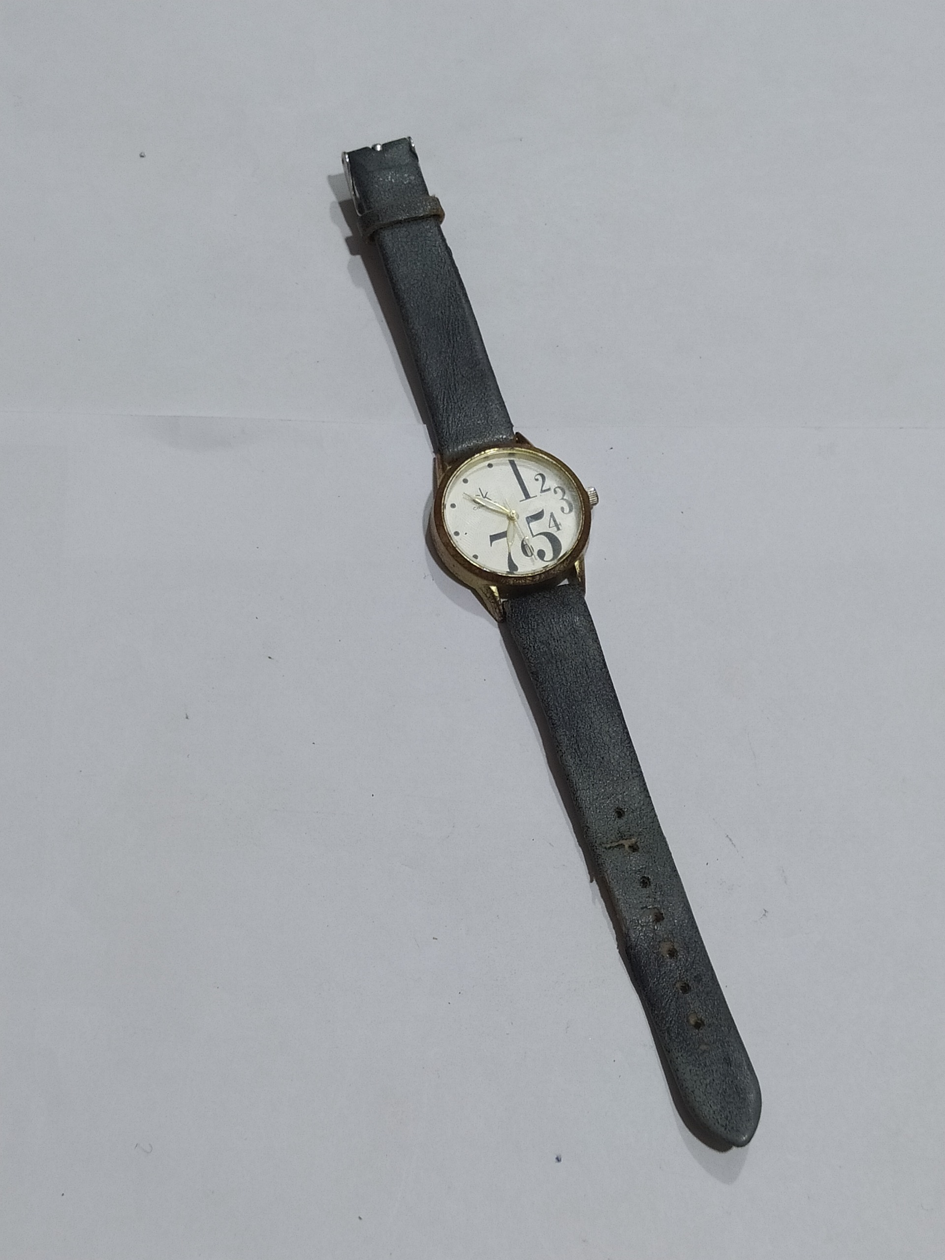 ساعت مچی زیبا