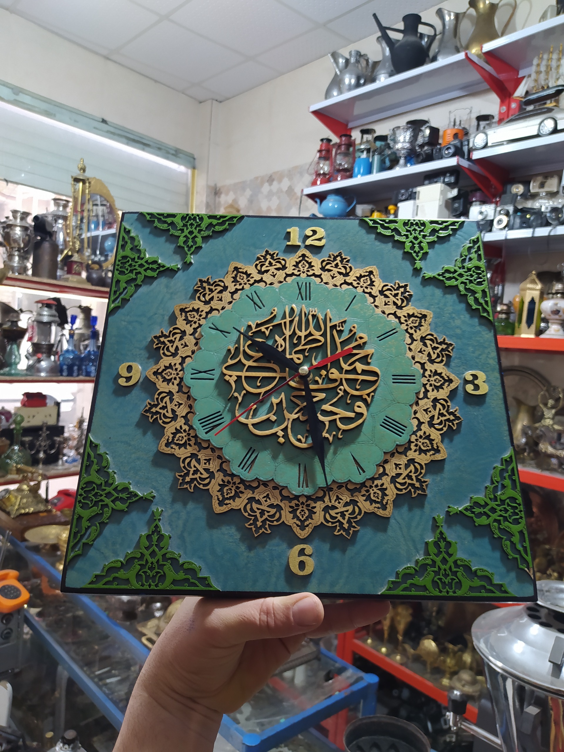 ساعت دیواری چوبی پنج تن ال عبا