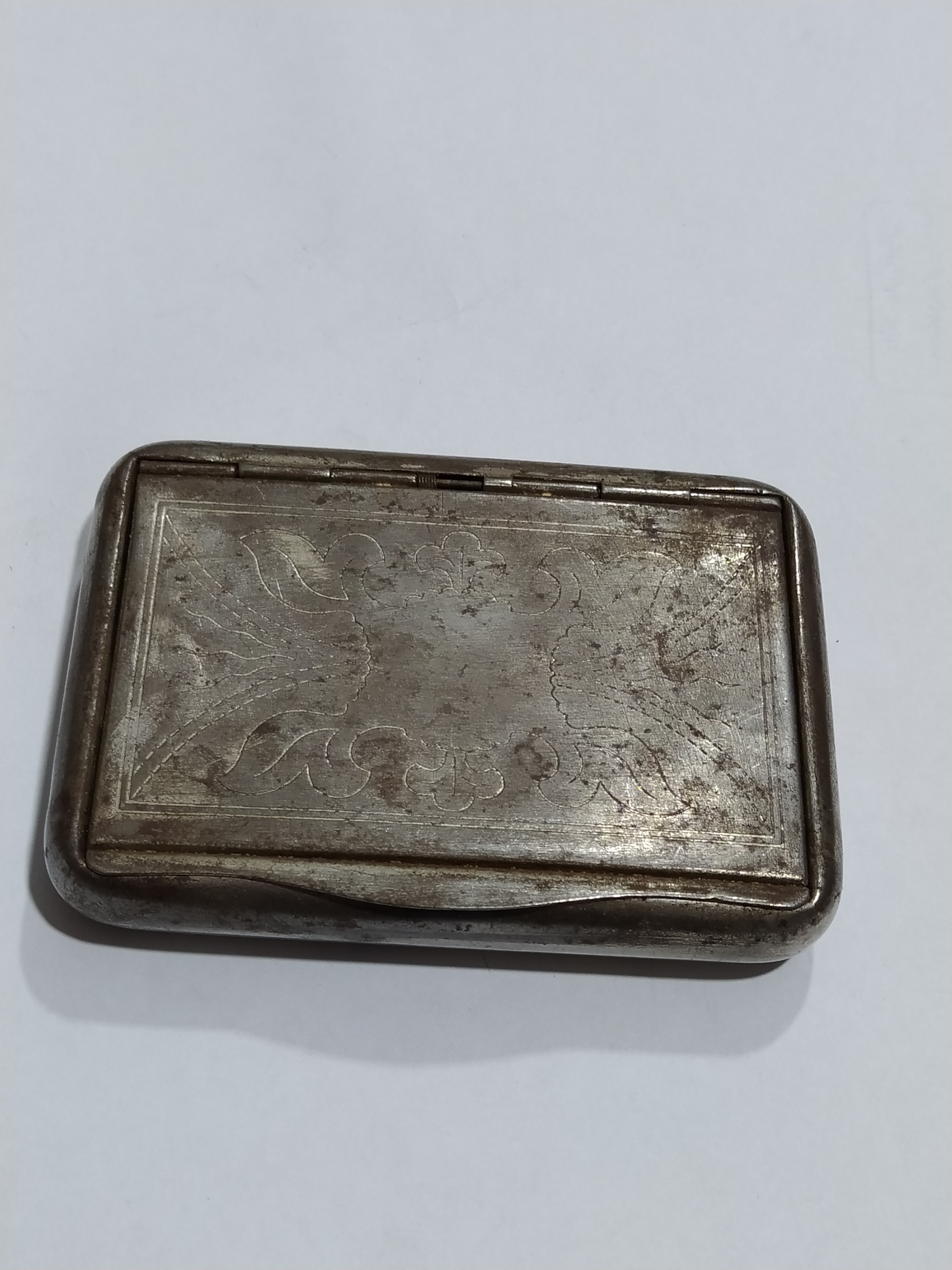 قوطی توتون قدیمی قلم زنی قدمت پهلوی آنتیک