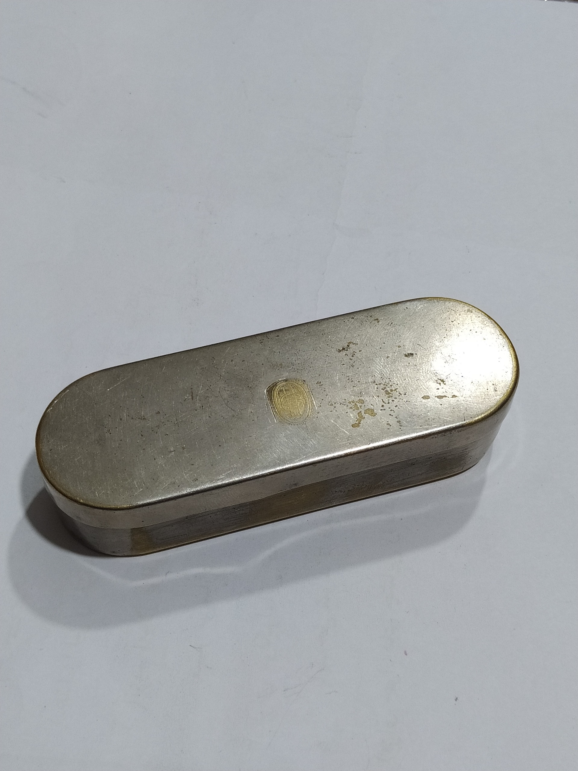 جعبه قدیمی برنجی مهردار اروپایی قدمت بالای 80 سال