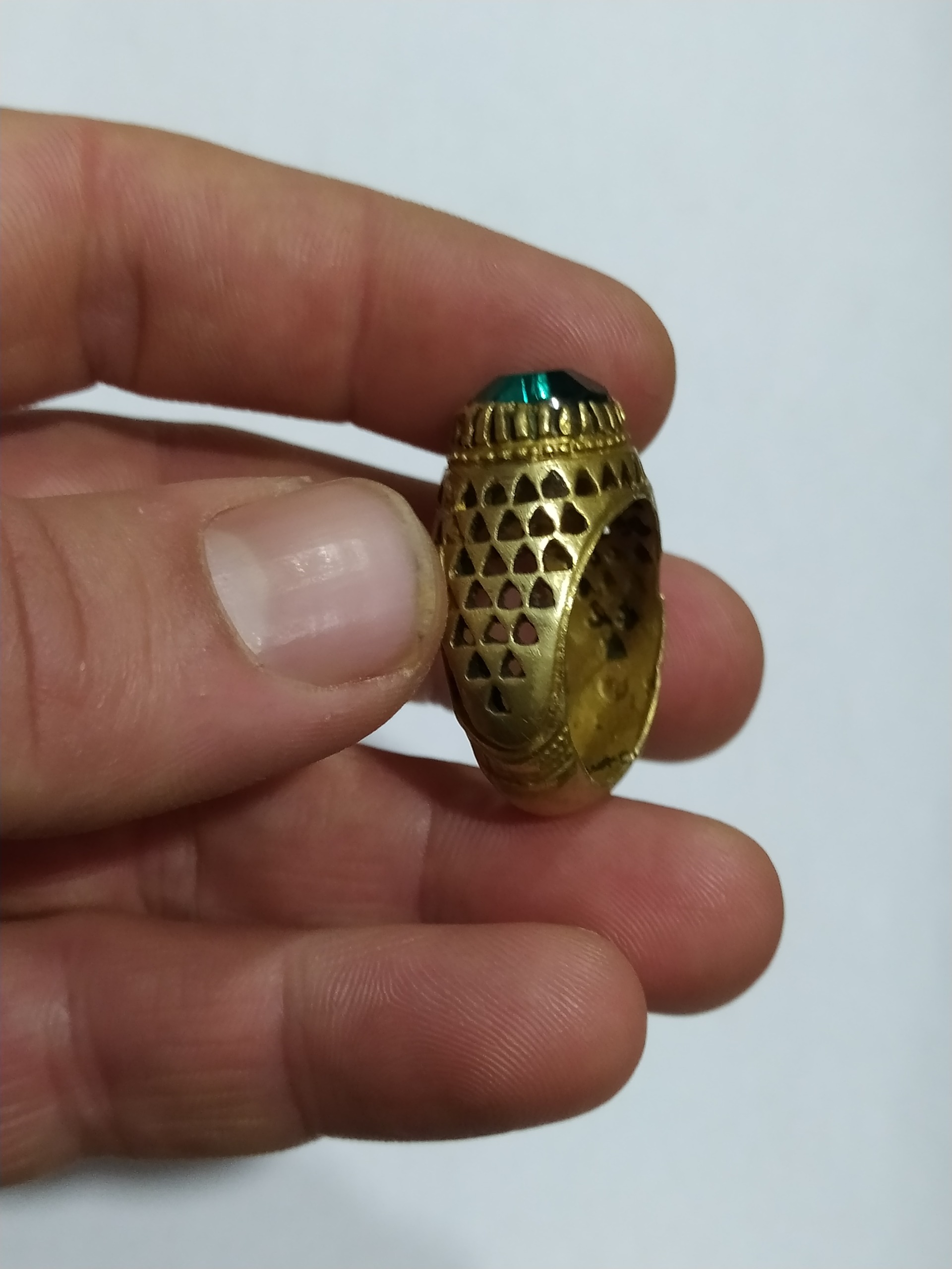 انگشتر برنجی قدیمی جوندار درشت