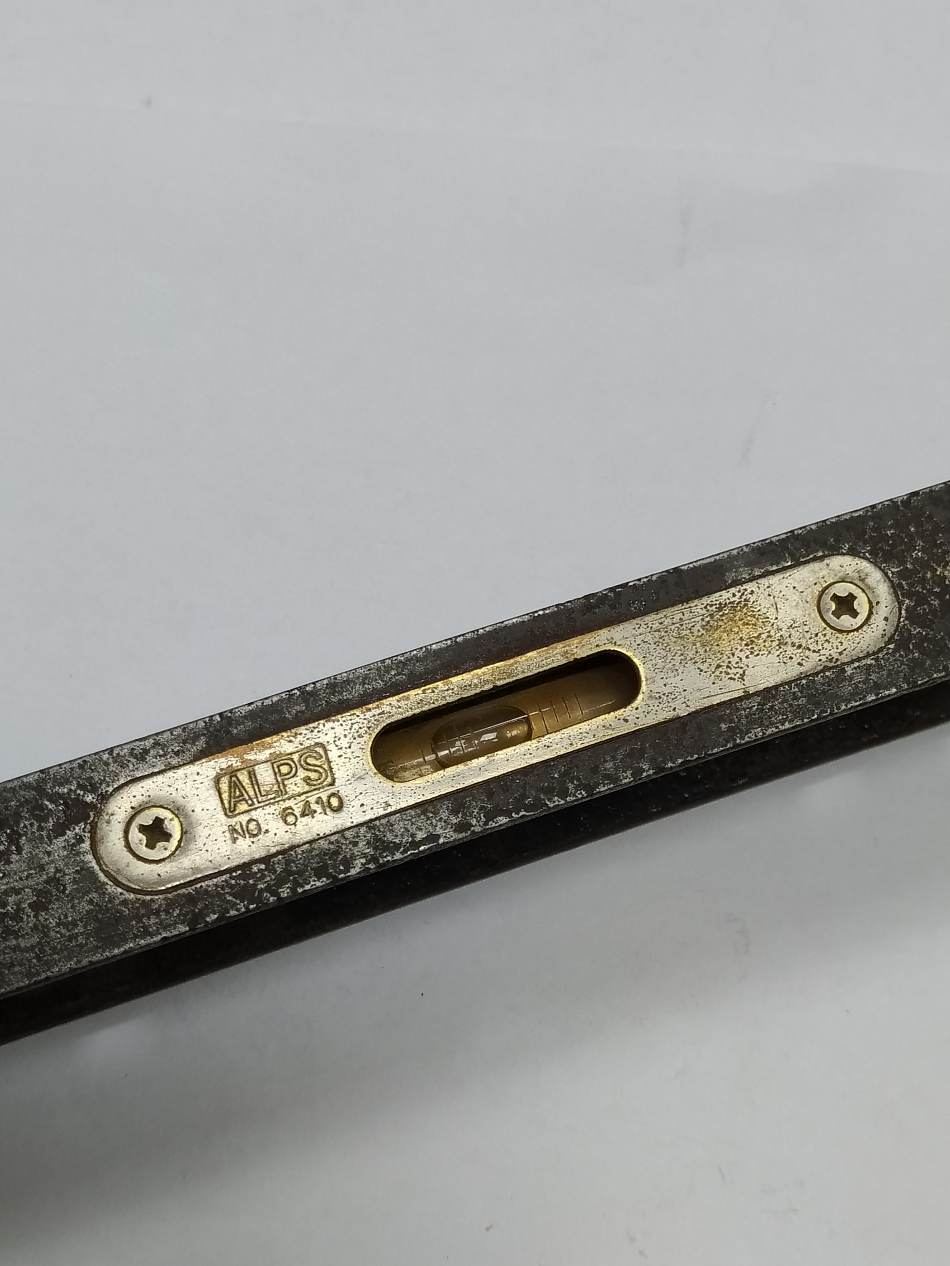 تراز قدیمی بزرگ فولادی انگلیسی دو چشمی فابریک