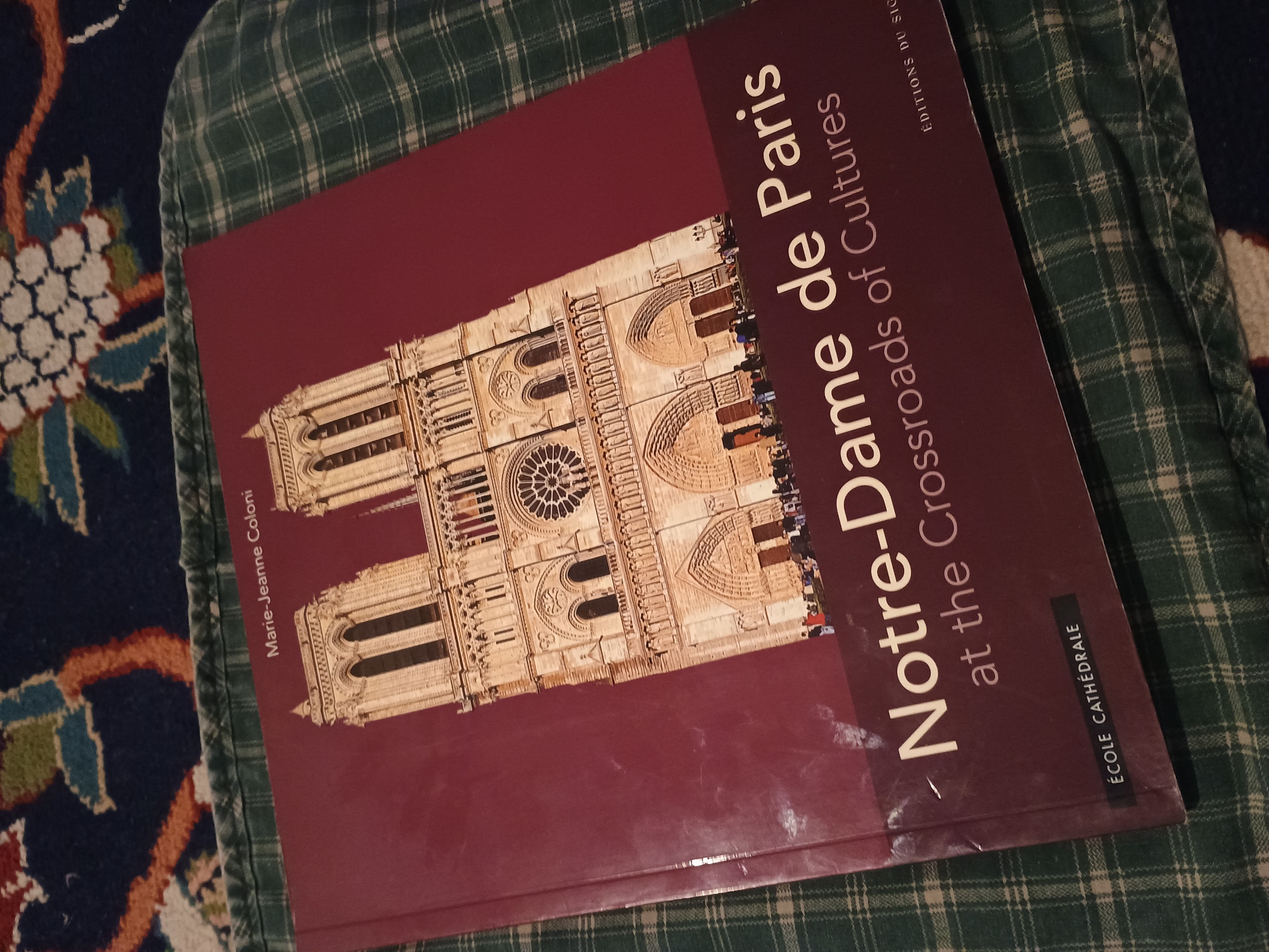 کتاب Notre-Dame de Paris