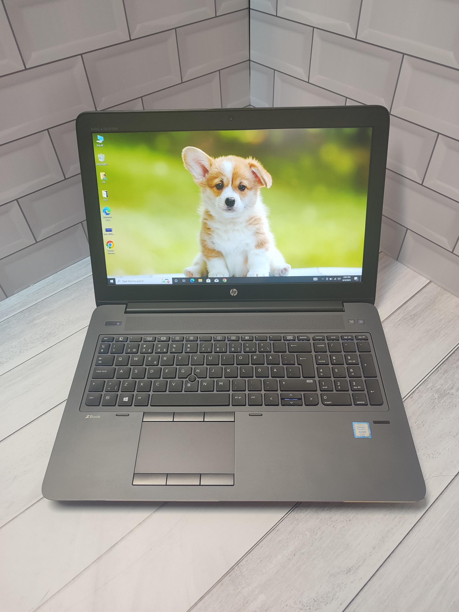 لپ تاپ HP مدل ZBOOK 15 G3 مناسب تدوین و آهنگسازی