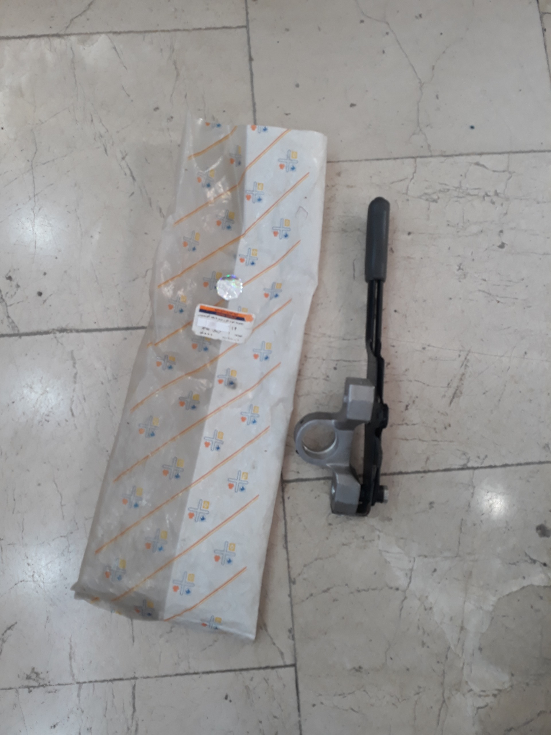 کنترل دستی گاز و ترمز تندر90ویژه معلولین وجانبازان