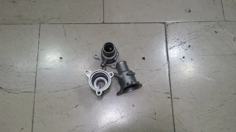 درب(درپوش)بالای ترموستات تندر 90 فلزی ایرانی