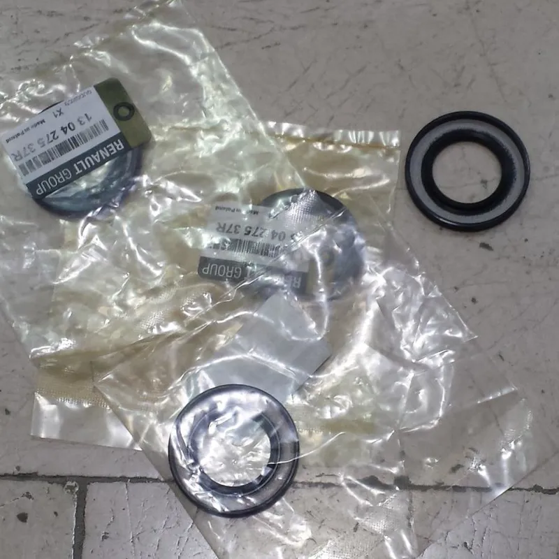 کاسه نمد میل سوپاپ سمت ساده مگان2000 اورجینال