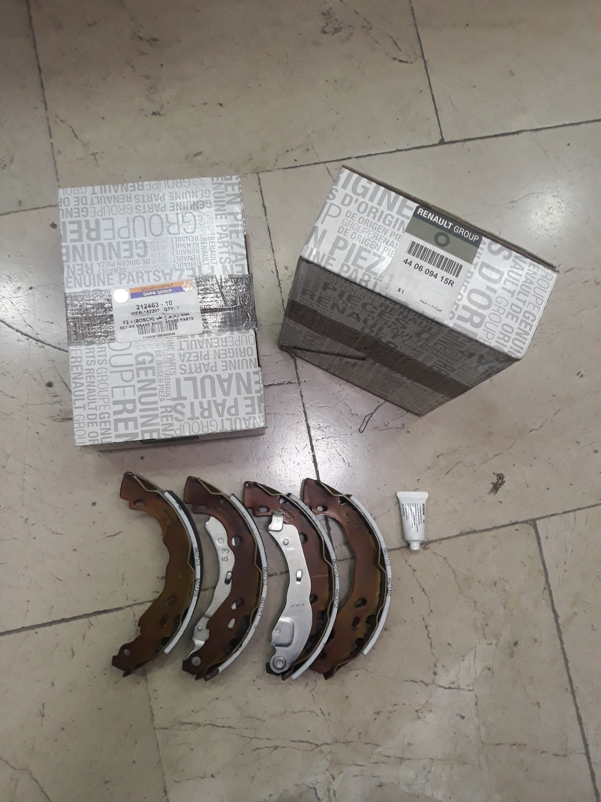 مجموعه کفشک ترمز عقب تندر90 اورجینال قدیم