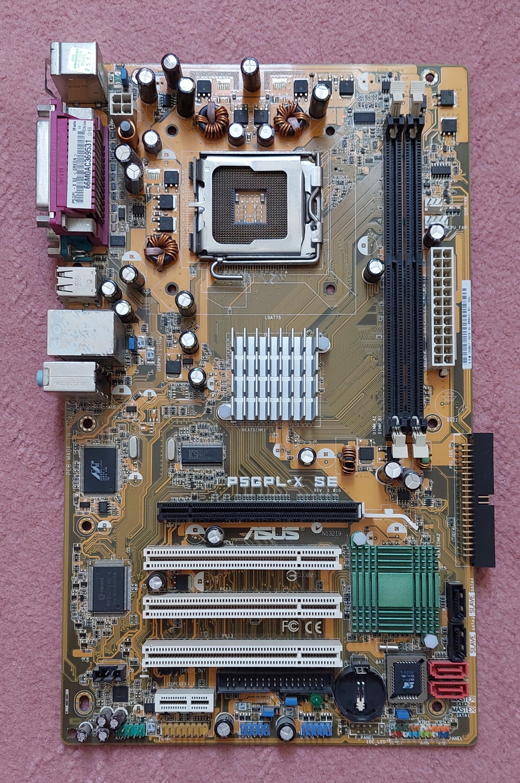 مادربرد ASUS P5GPL-X SE با رم DDR1