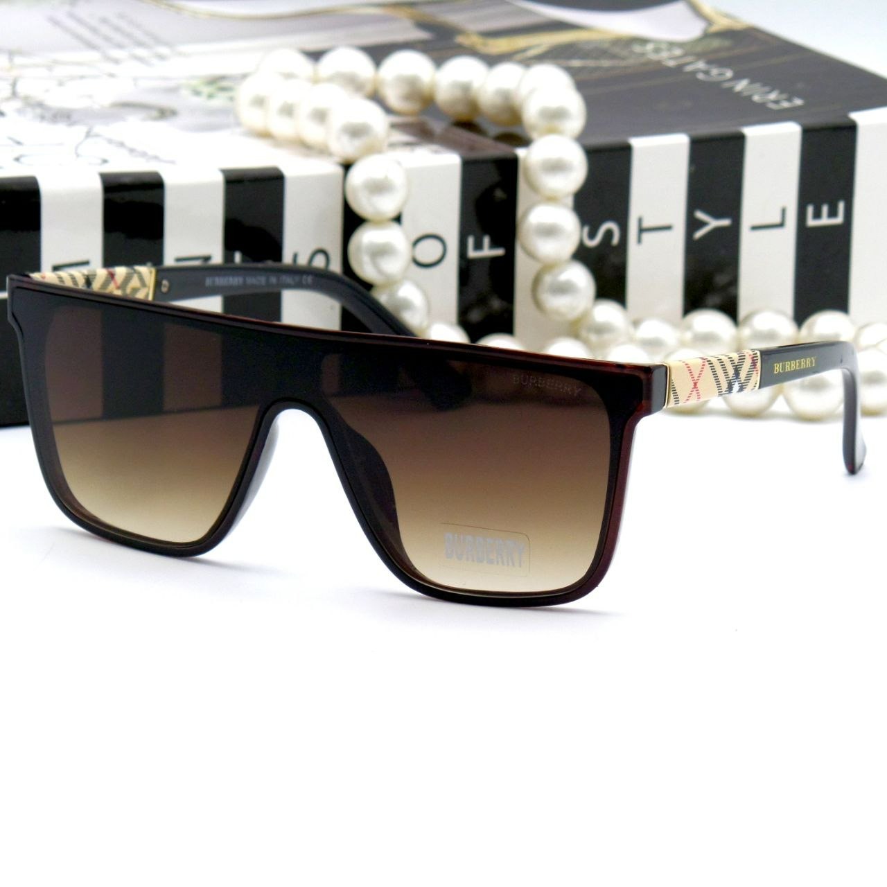 عینک آفتابی زنانه ویفرر ترند بربری Burberry uv400