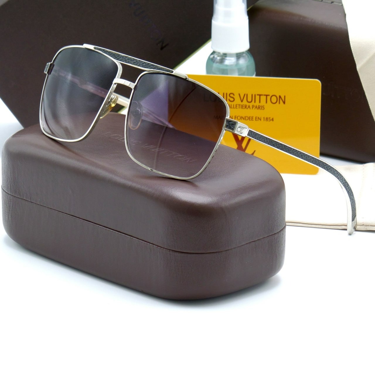 عینک آفتابی خلبانی LOUIS VUITTON z0548 UV400