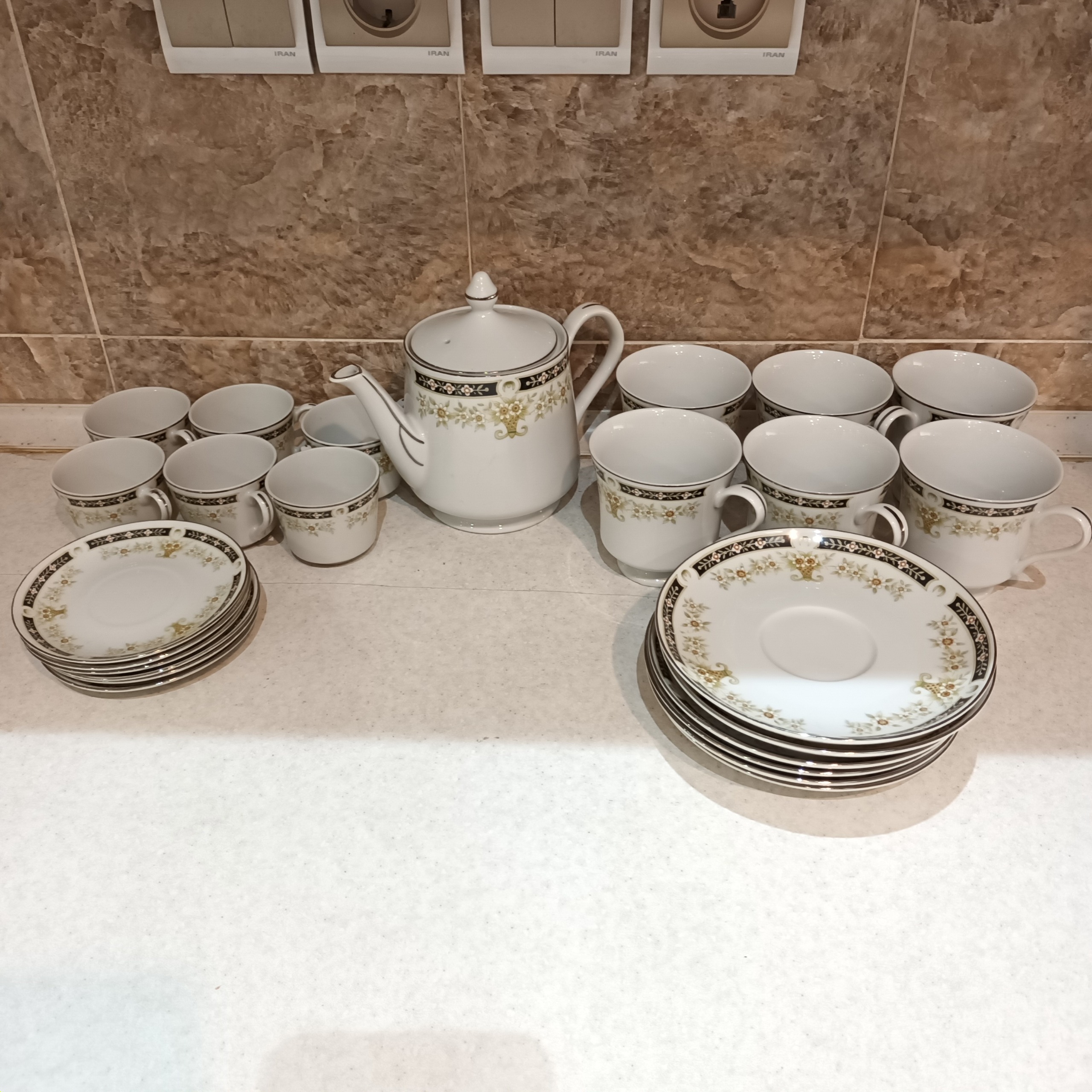 سرویس چینی چای خوری و قهوه خوری ژاپنی ویکتوریا نو