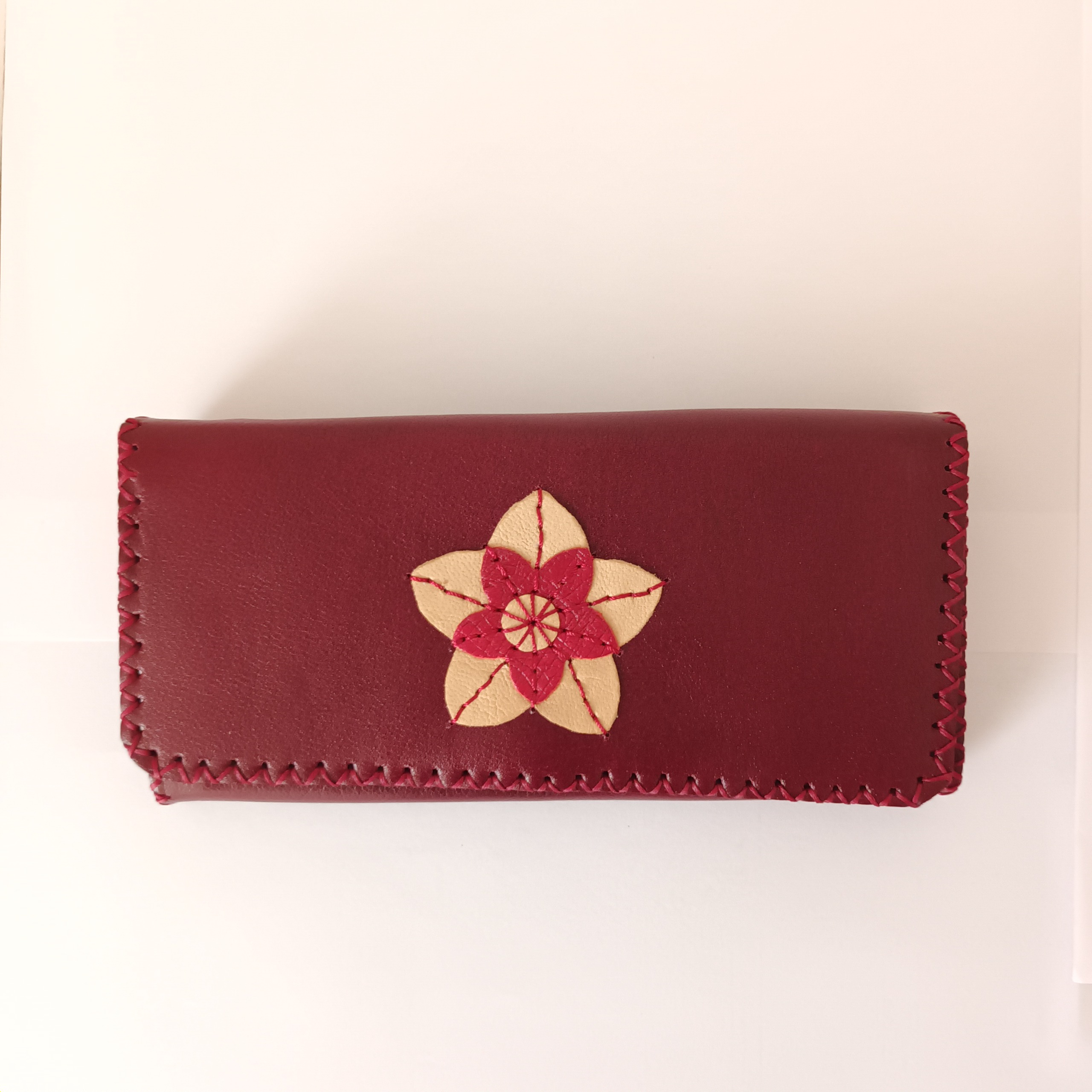 کیف پول زنانه زرشکی چرم طبیعی دست دوز نو