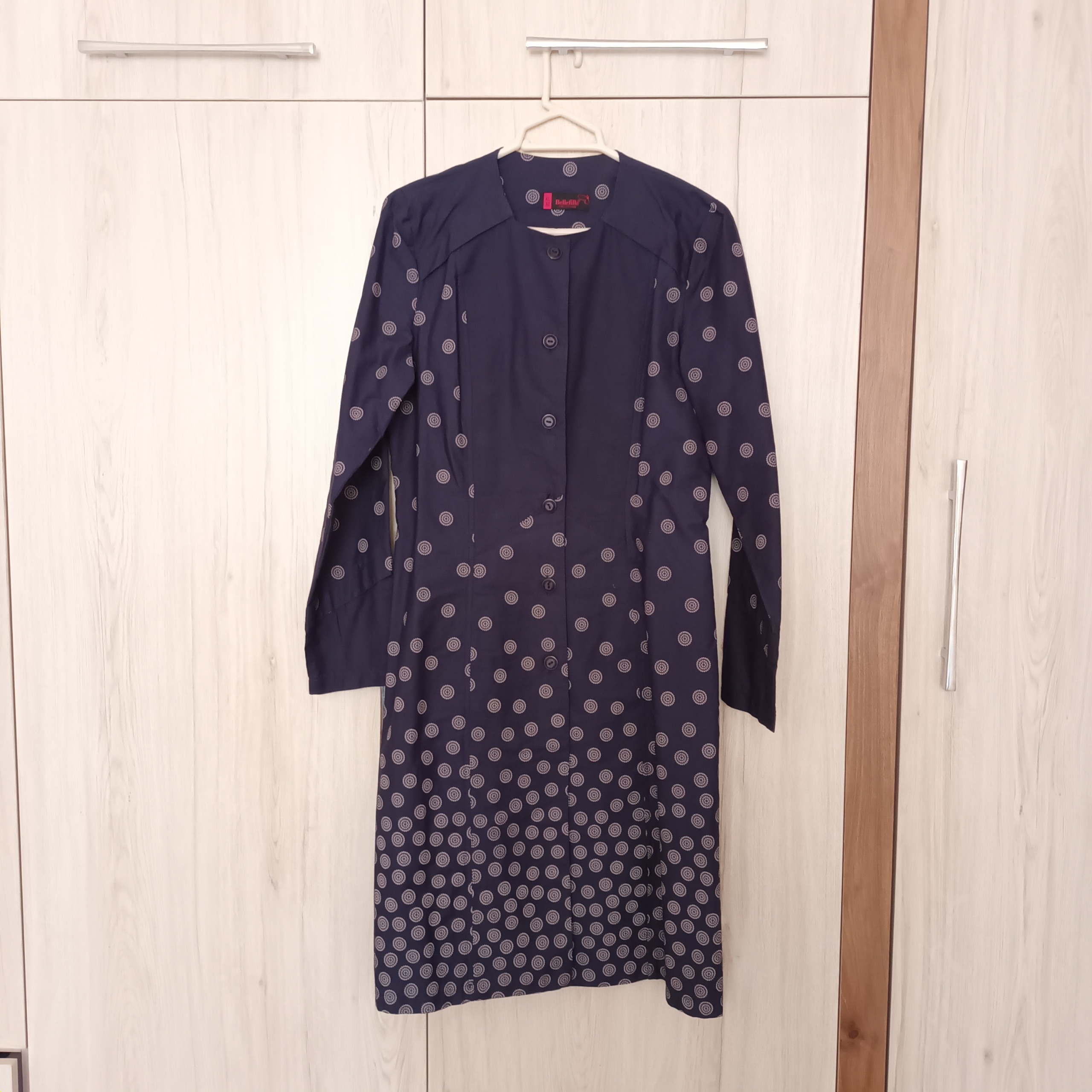 مانتو رسمی سرمه ای نخی زنانه در حد نو