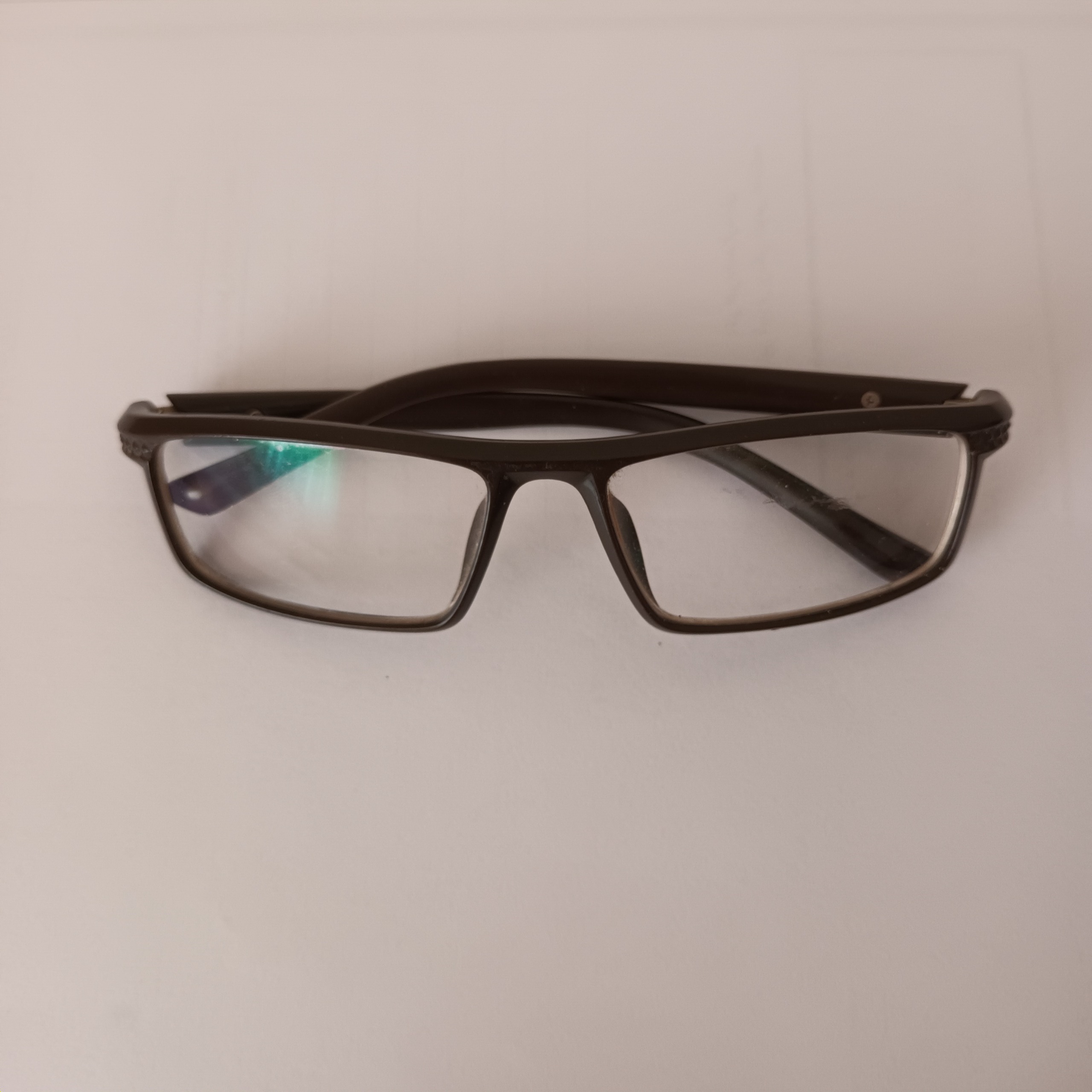 فریم عینک طبی در حد نو