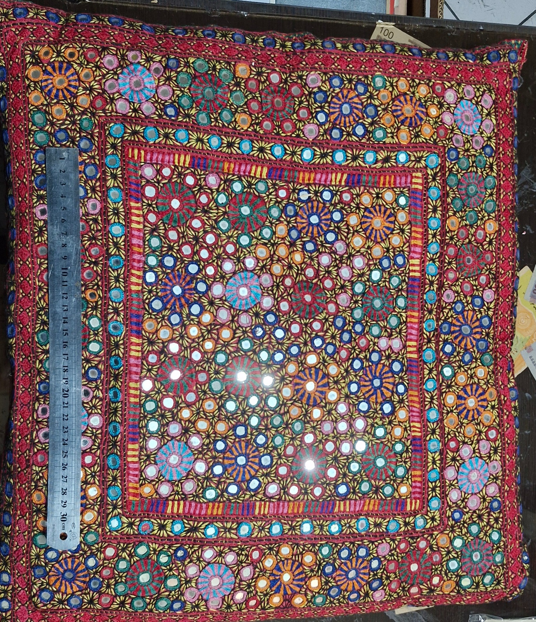 یک جفت پشتی دست دوز رشتی دوزی 50سال پیش