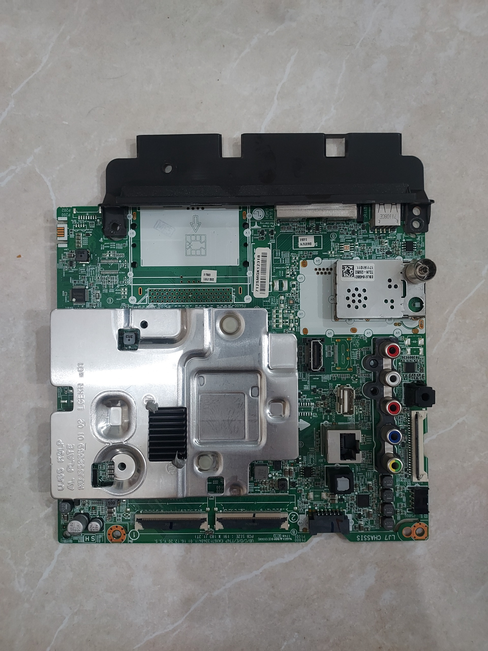 برد مین تلویزیون ال جی مدل LG UJ66000
